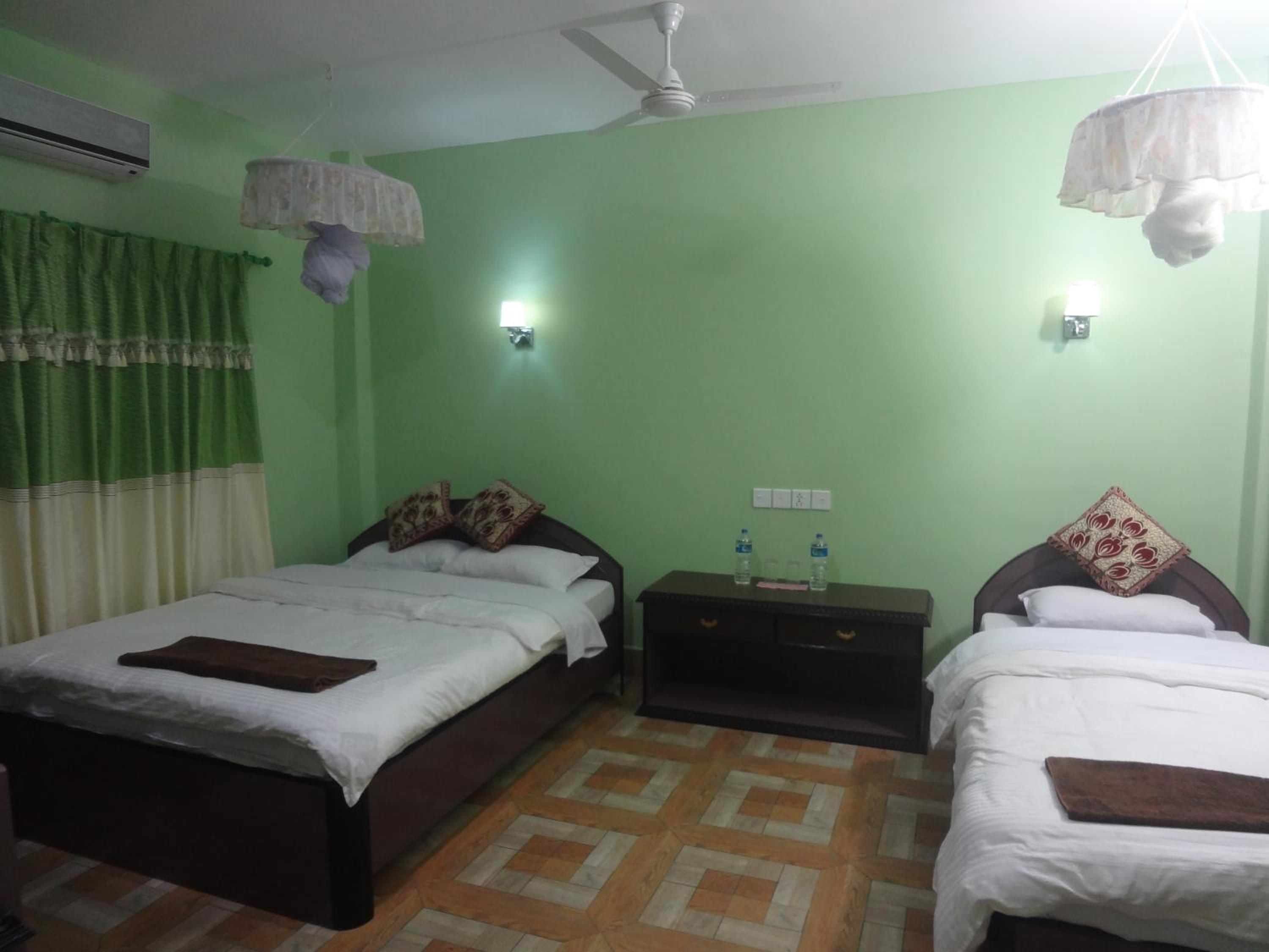 Sauraha Resort