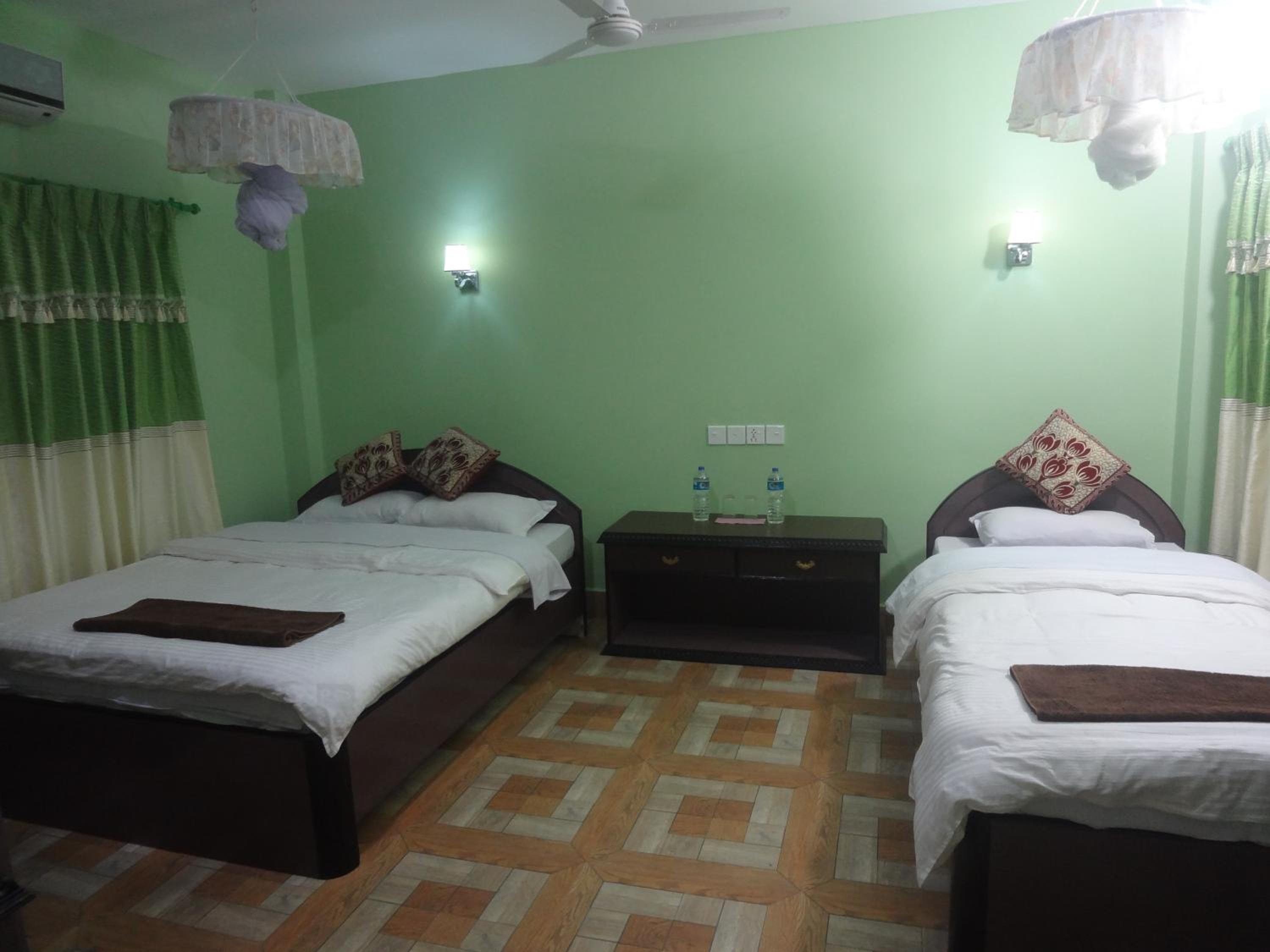 Sauraha Resort