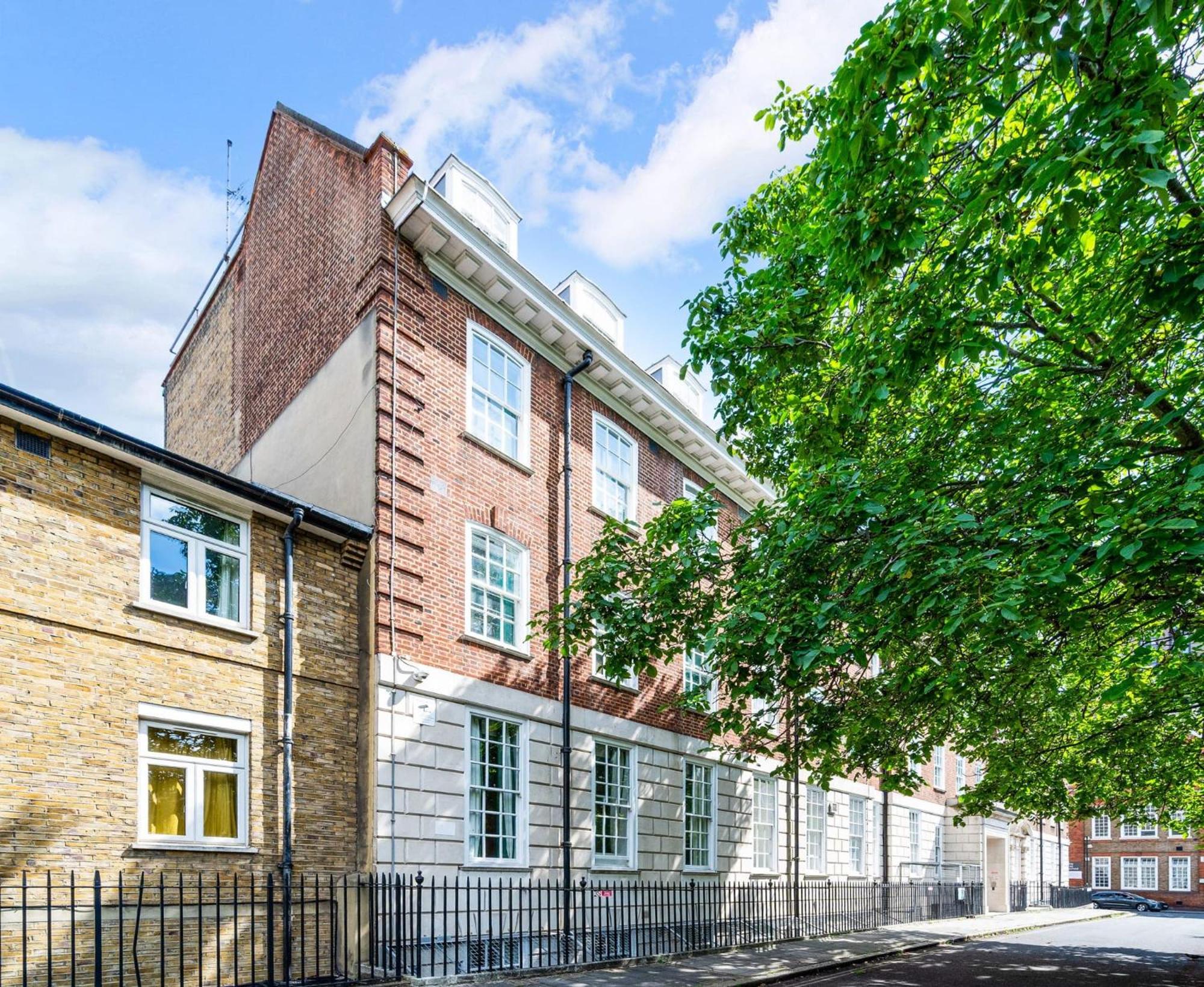 AXO Waterloo Ensuite Rooms in London