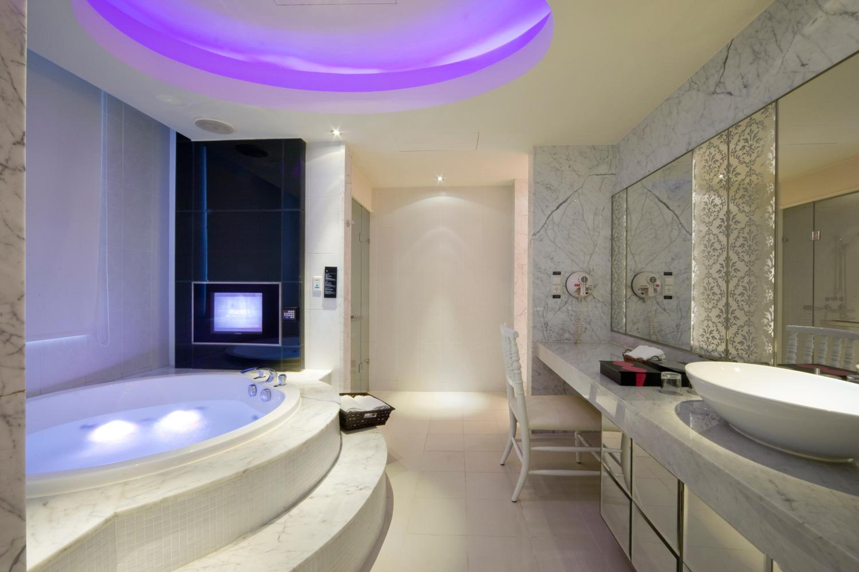 Wego Hotel - Linsen