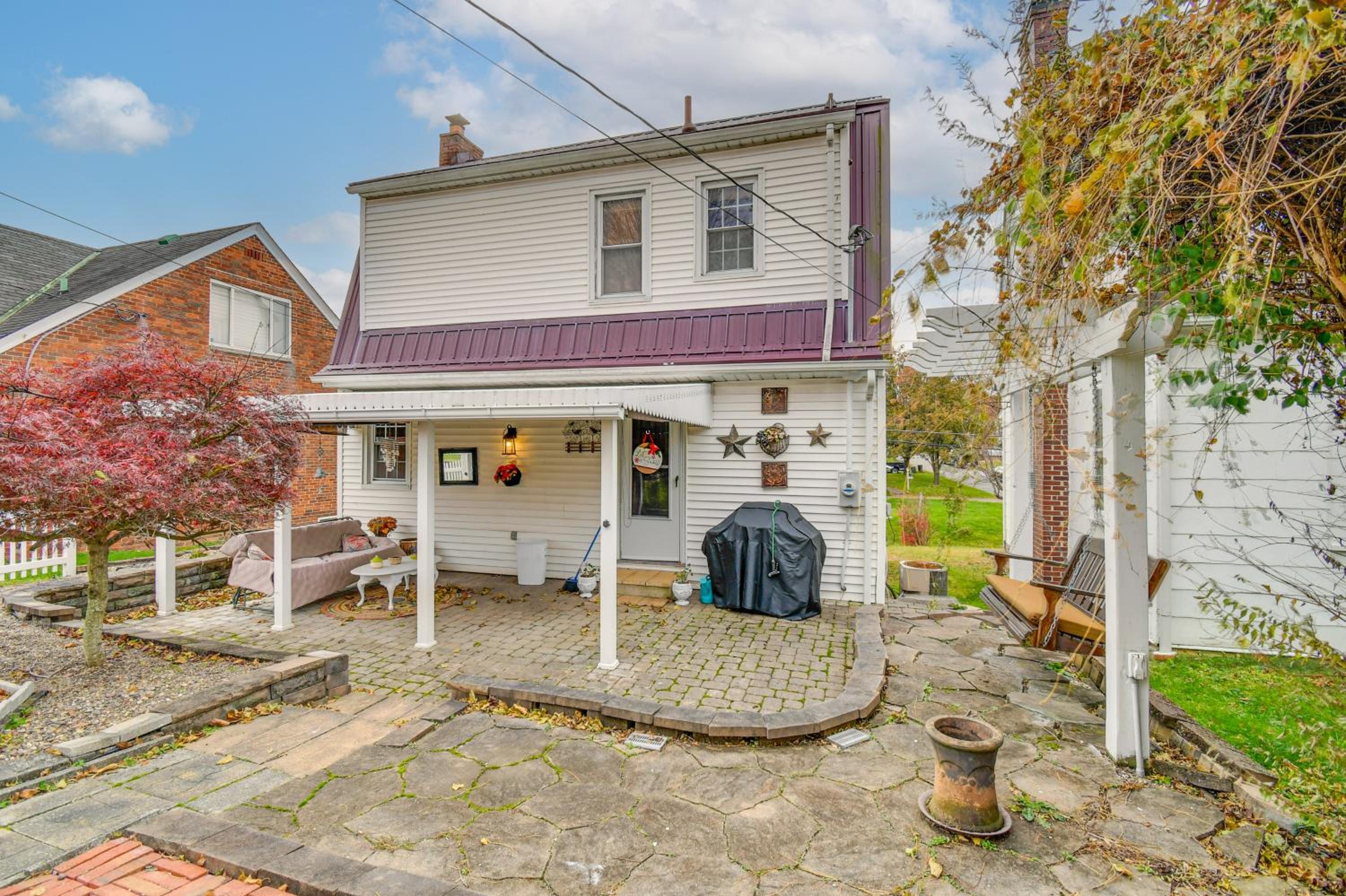 Monthly Stay Special! Cozy Cottage in Huntington