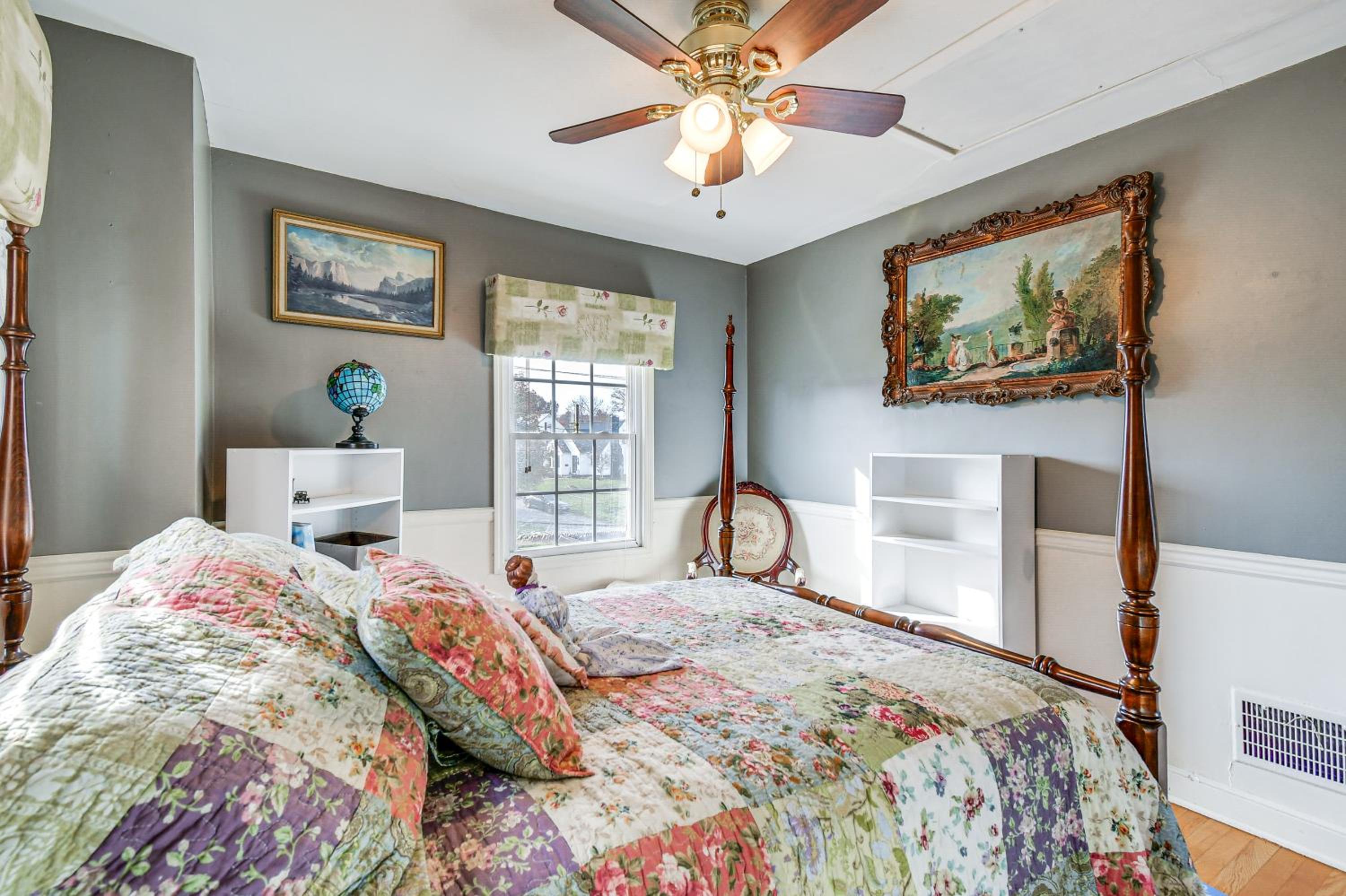 Monthly Stay Special! Cozy Cottage in Huntington
