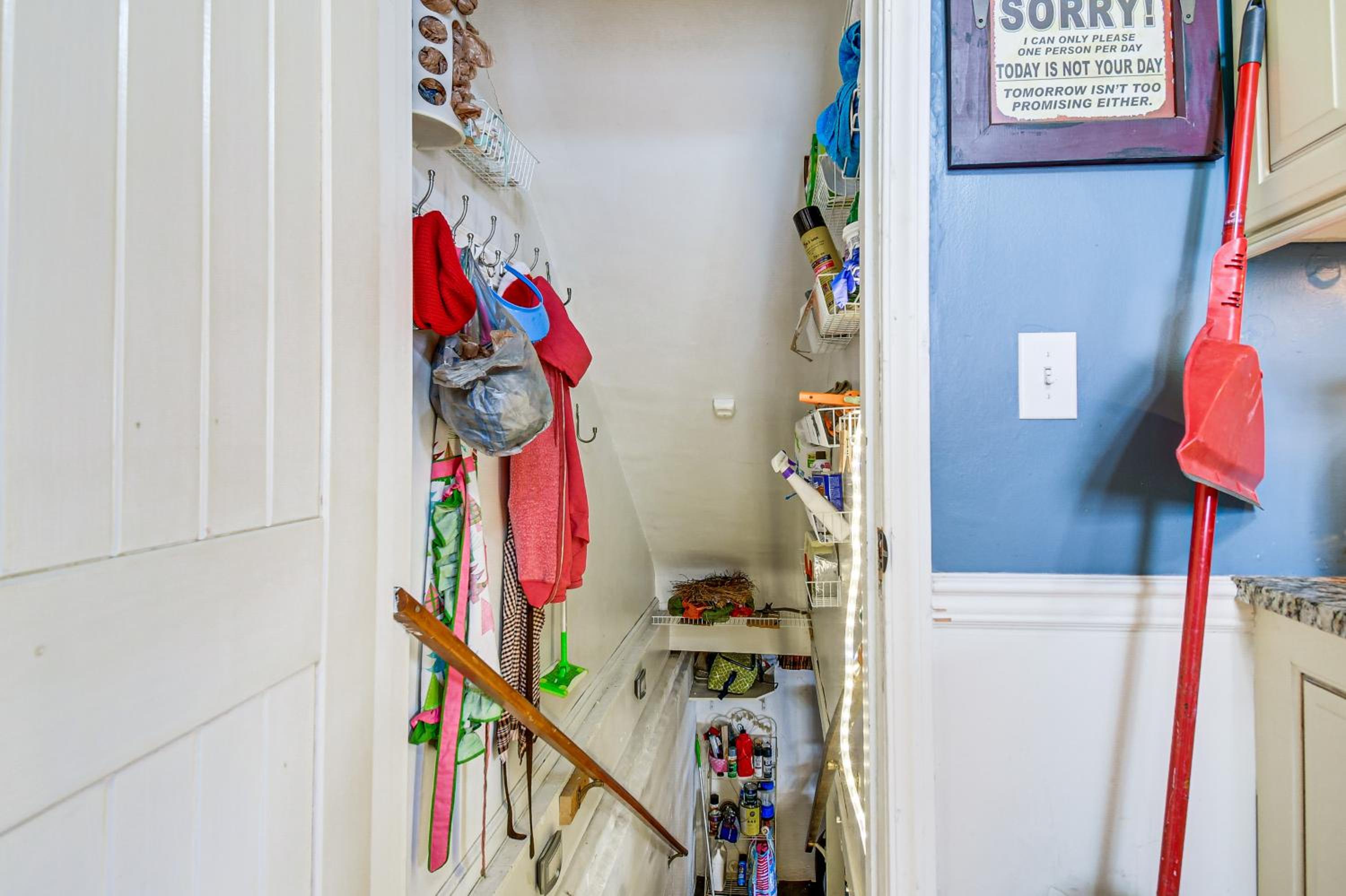 Monthly Stay Special! Cozy Cottage in Huntington