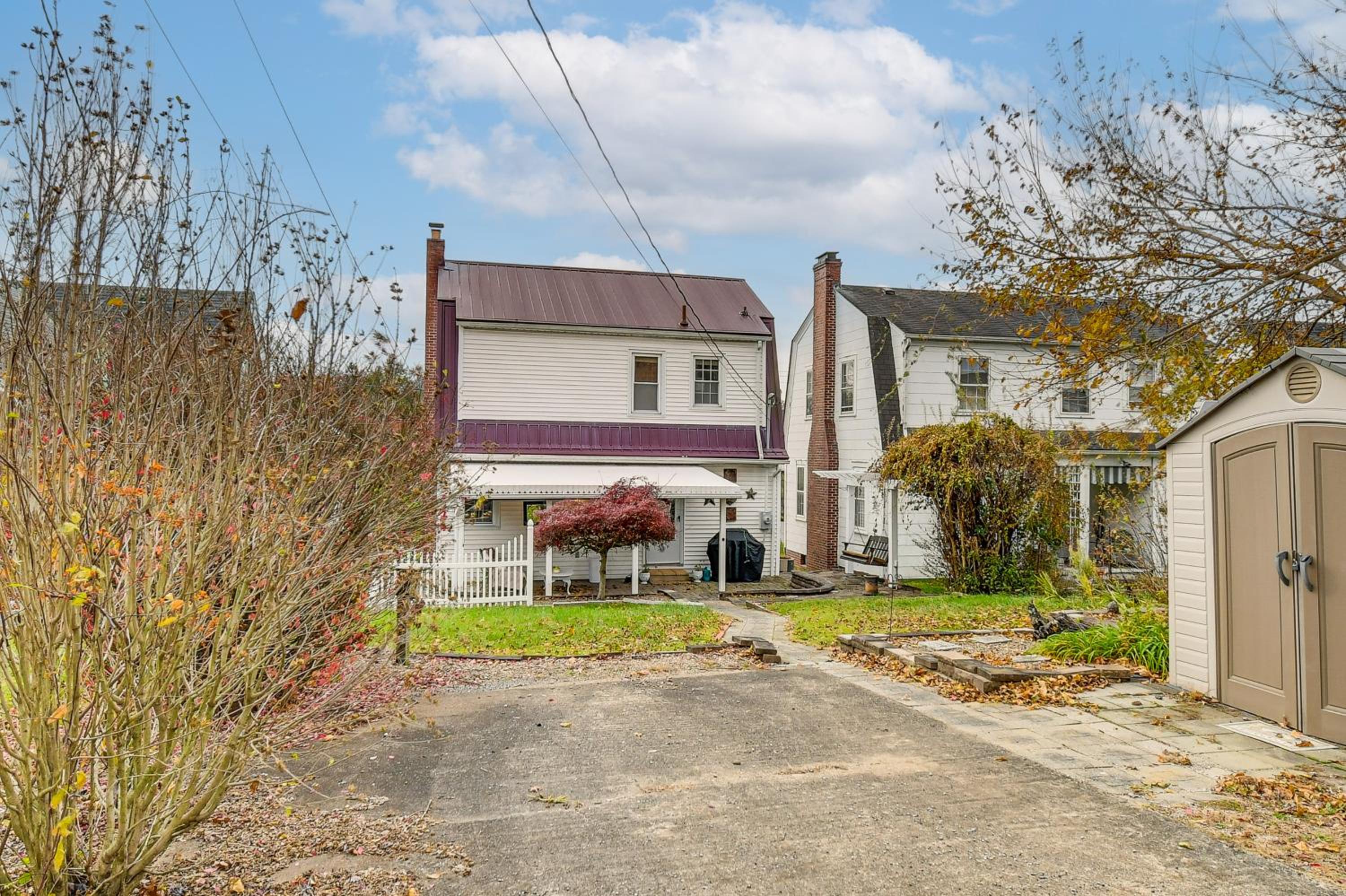 Monthly Stay Special! Cozy Cottage in Huntington