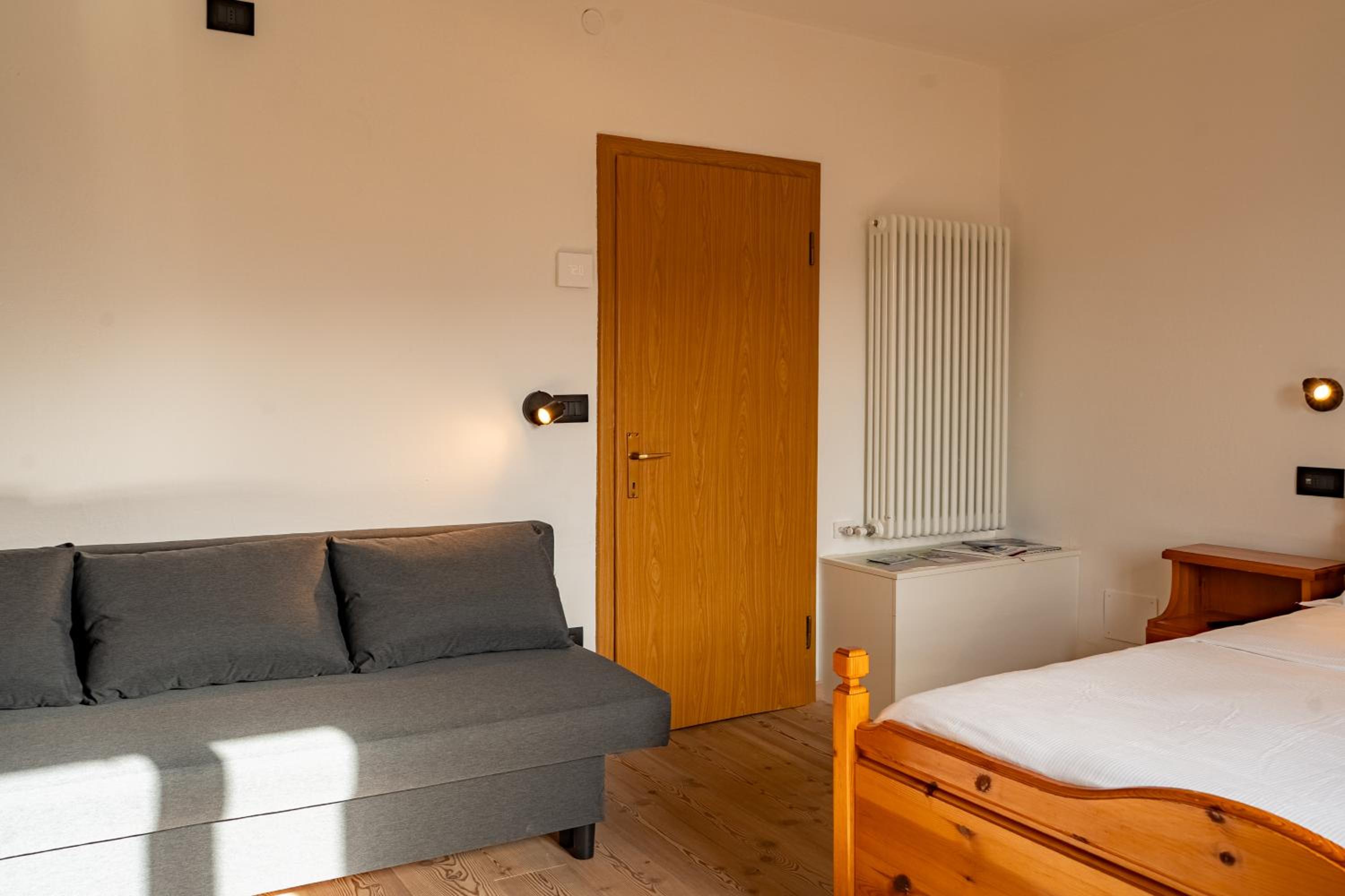 MH Luxury Apartments