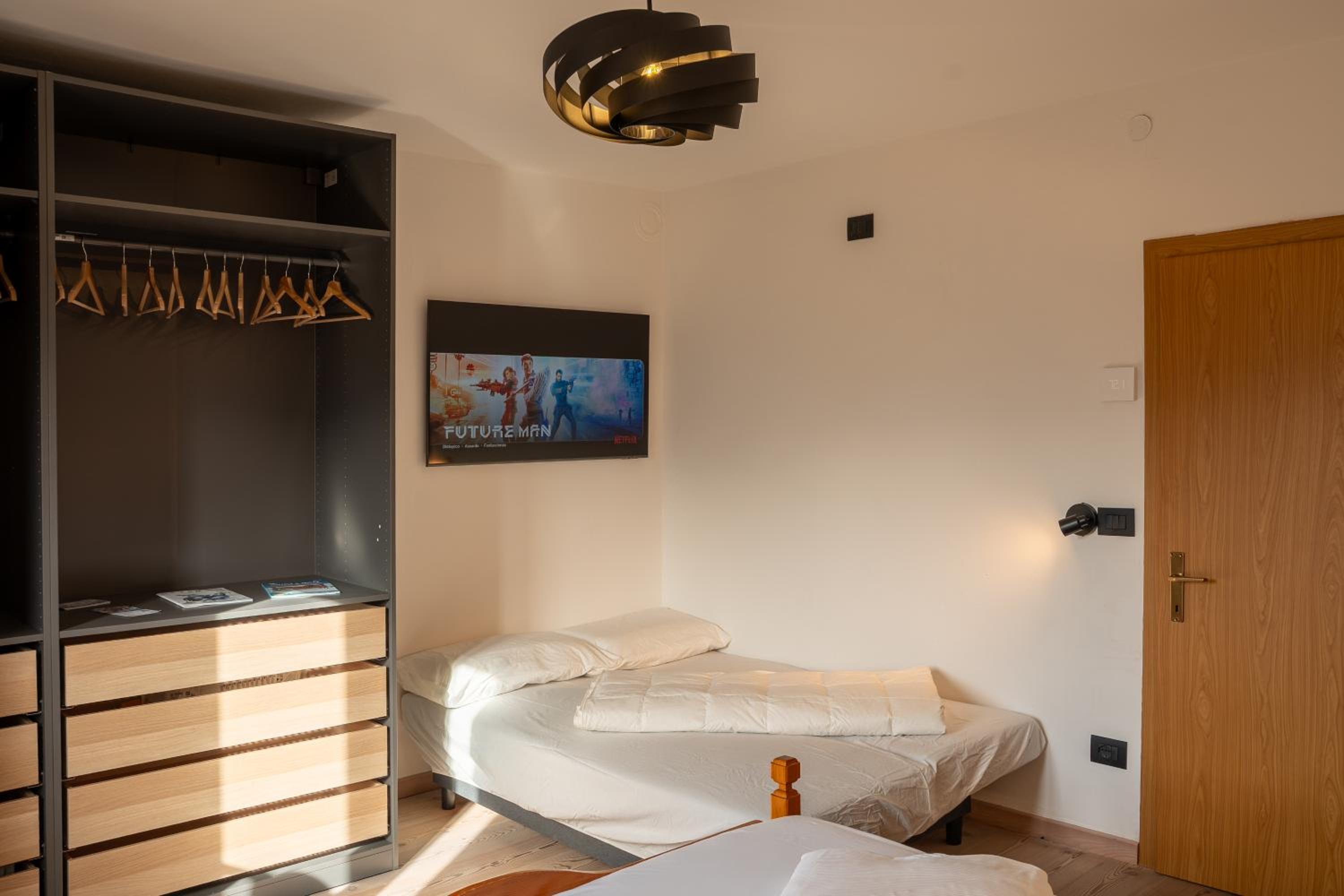 MH Luxury Apartments