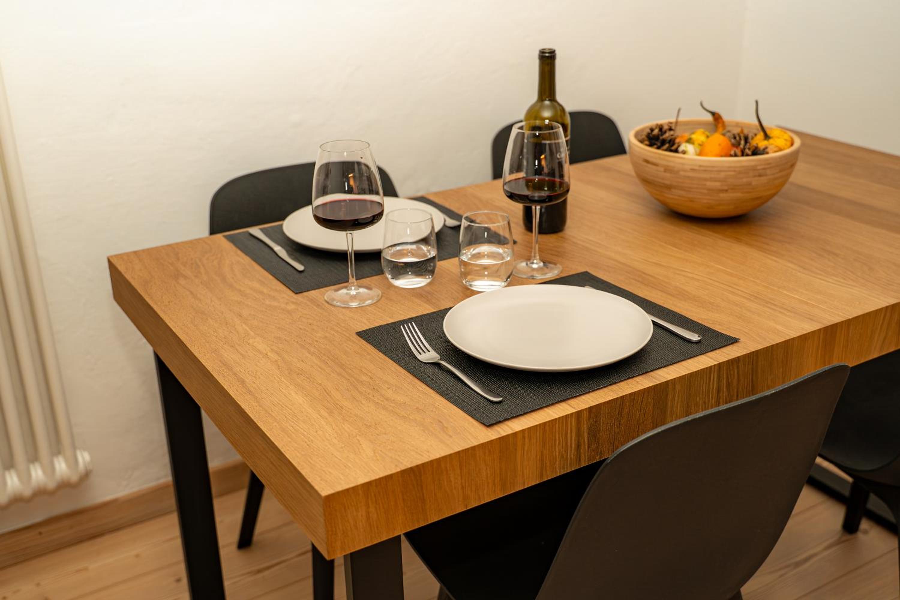 MH Luxury Apartments