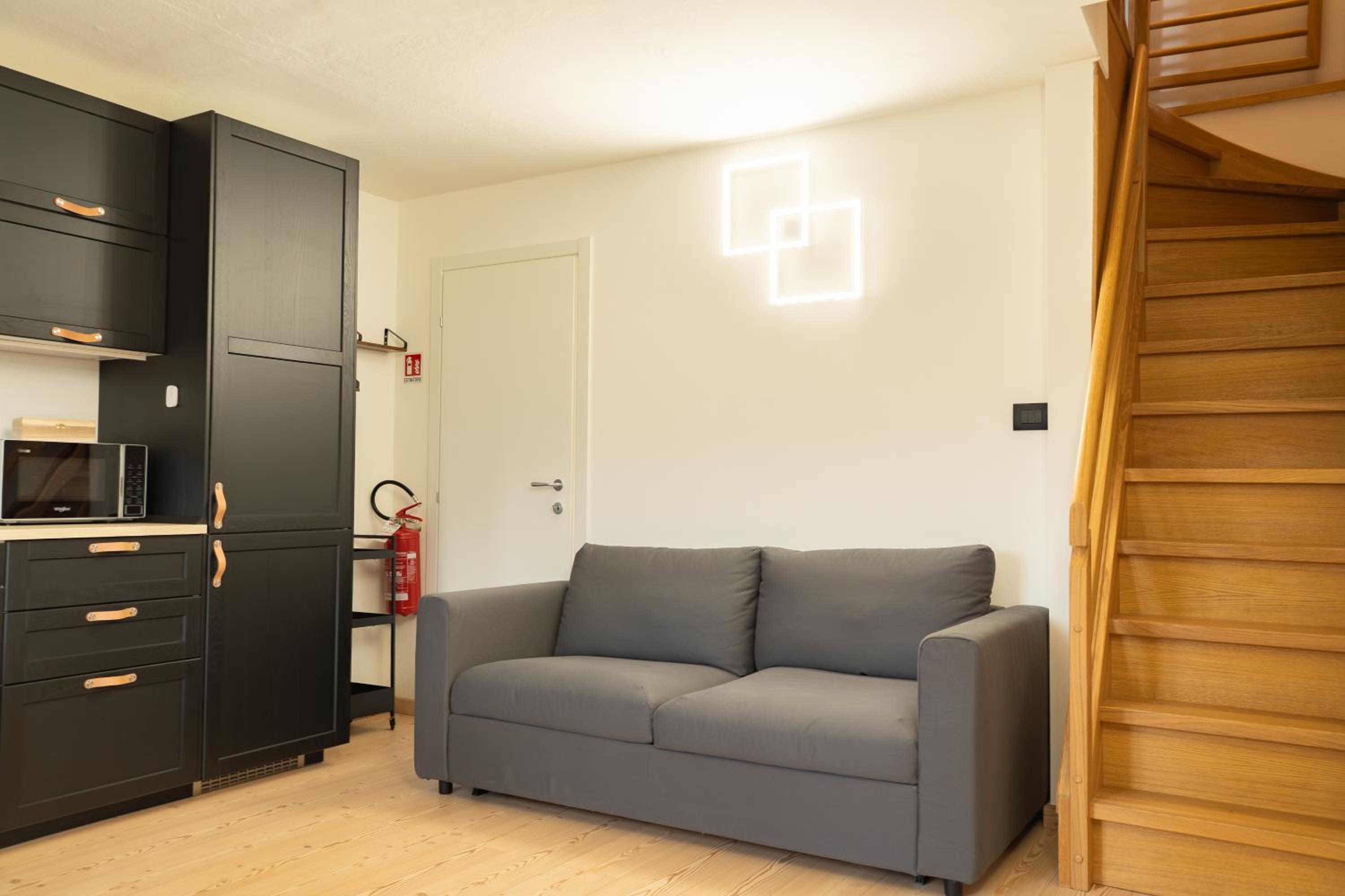MH Luxury Apartments