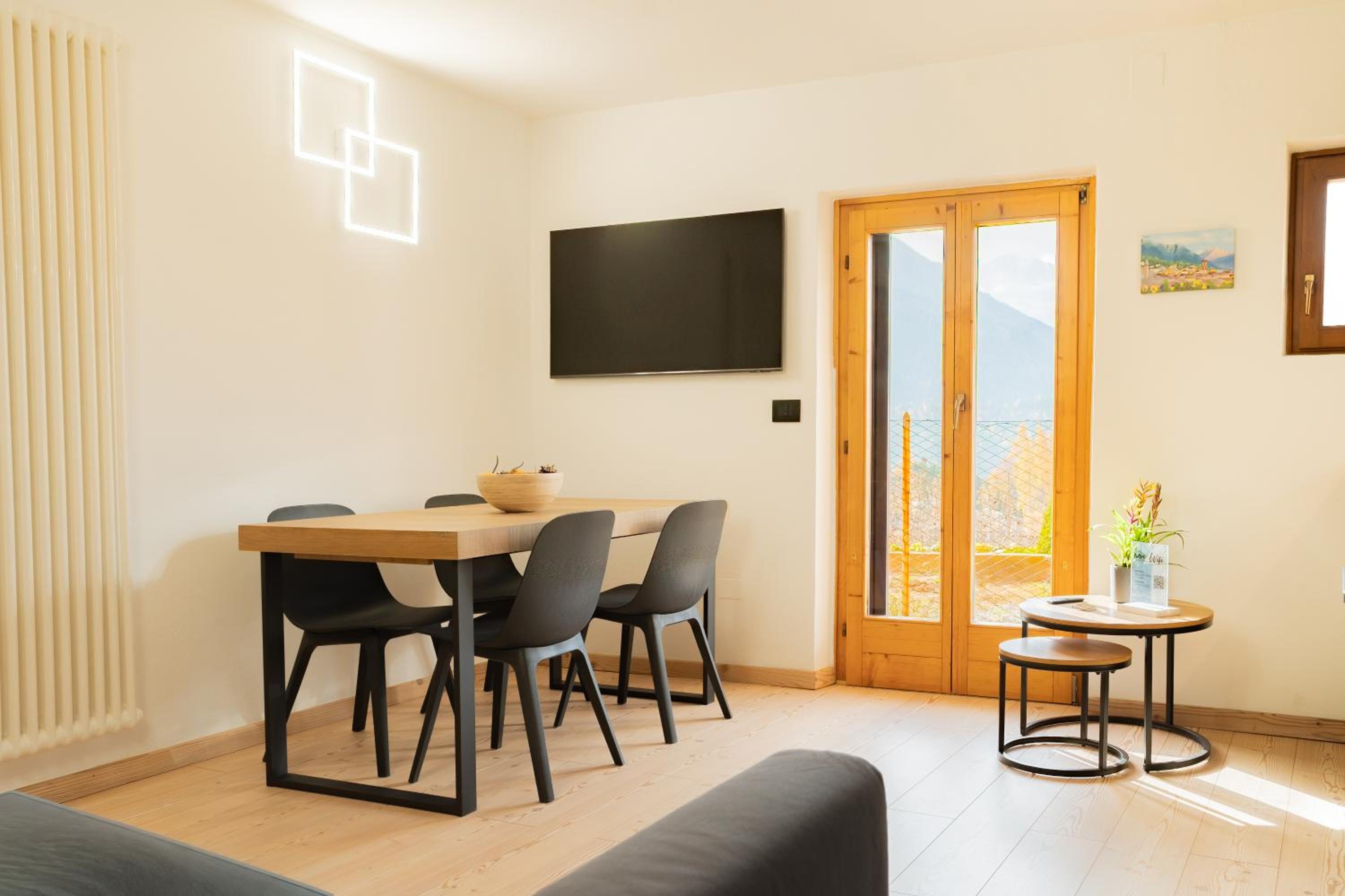 MH Luxury Apartments