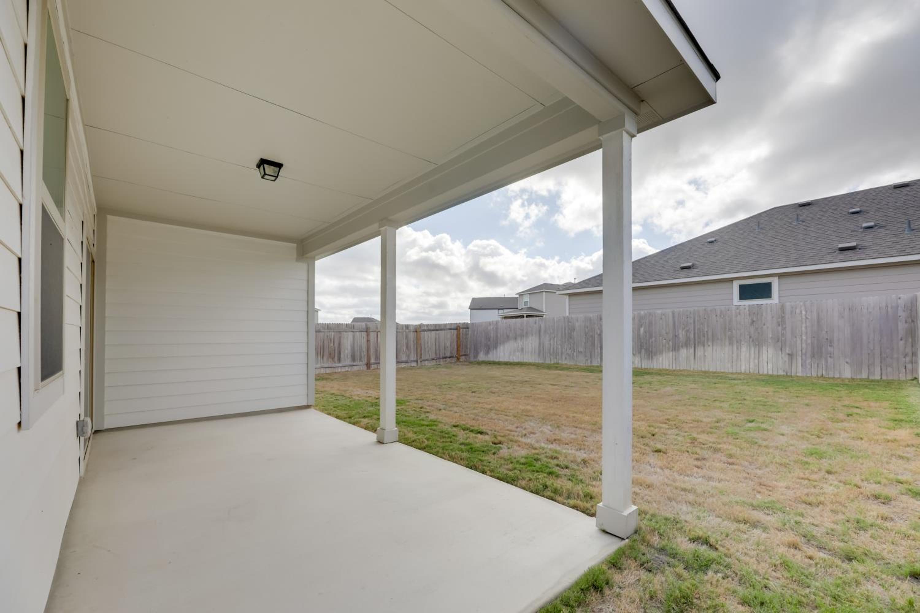 Buda Business-Ready House Office, Home Gym and Yard