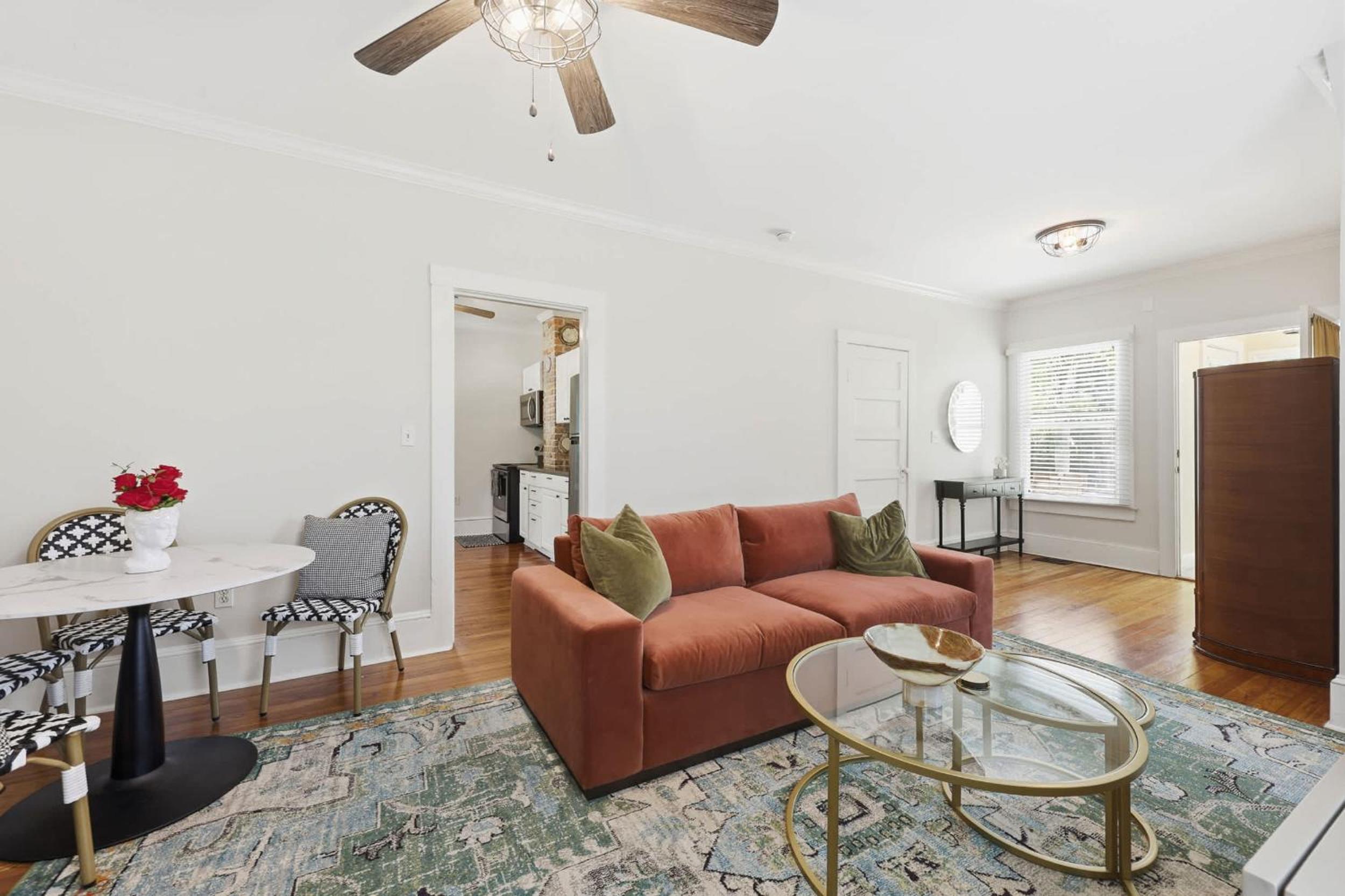 The Pearl 2 Unit Stay for 10