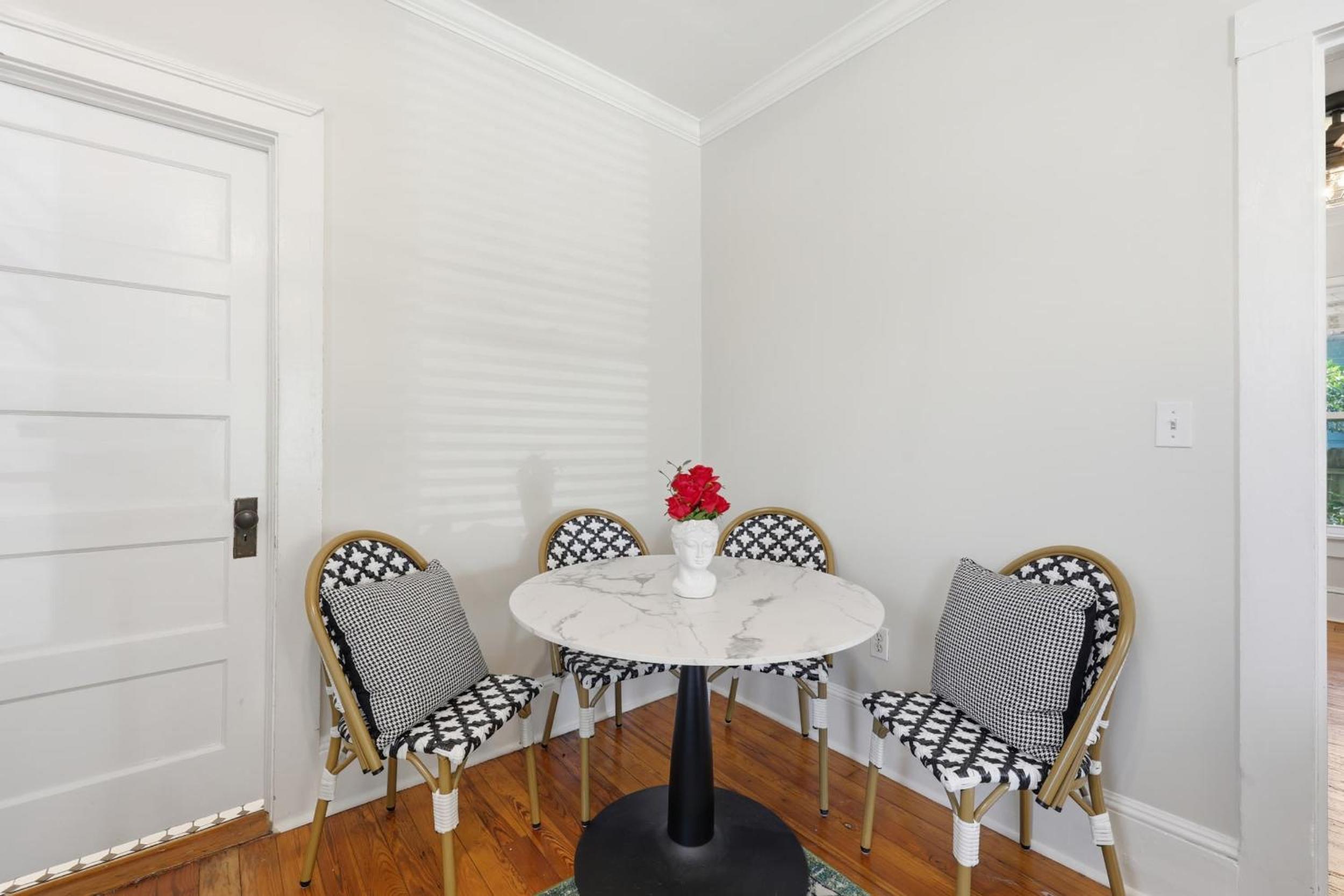 The Pearl 2 Unit Stay for 10