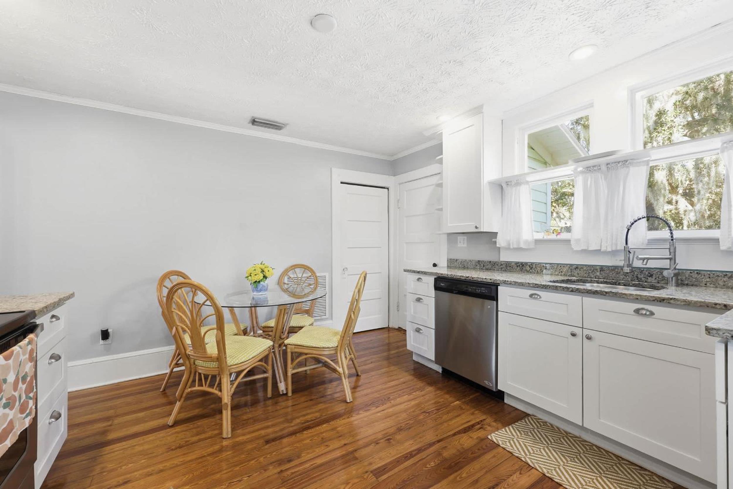 The Pearl 2 Unit Stay for 10