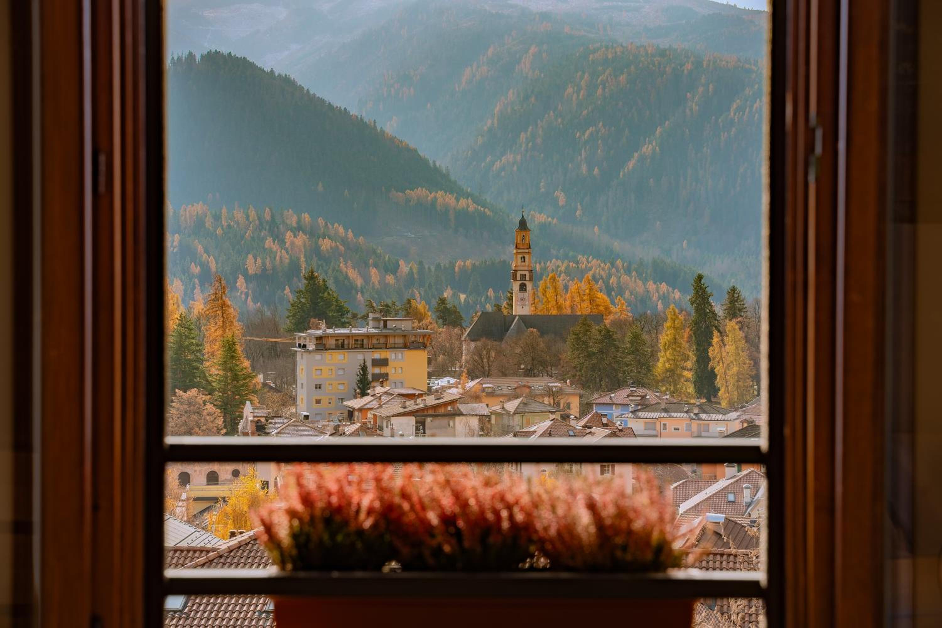 MH Luxury Apartments