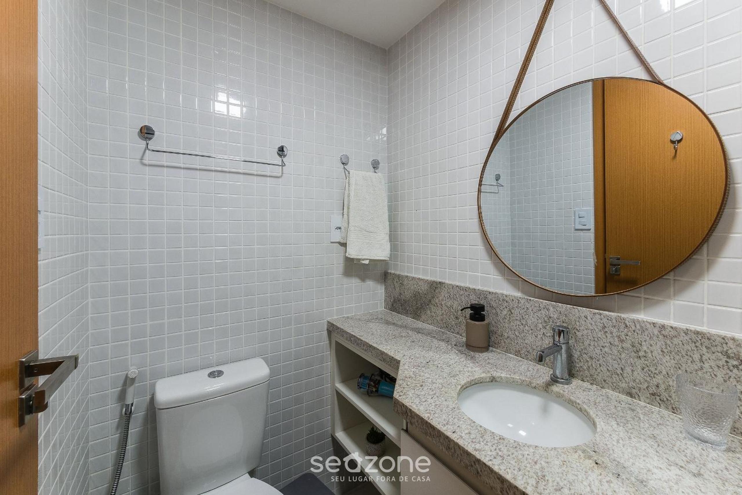 SMT - Building 750m from the Beach in Salvador