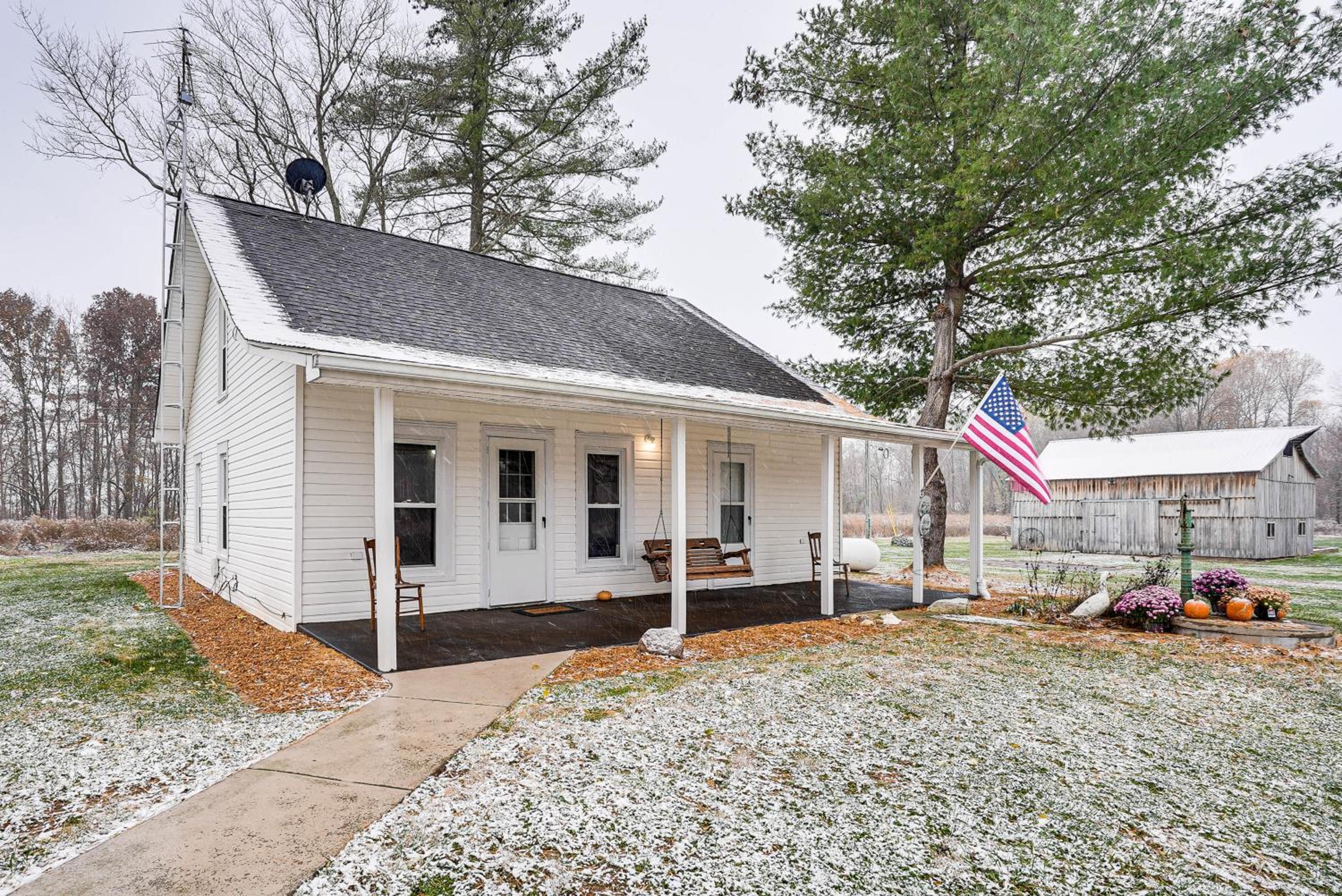 Pet-Friendly Home with River Access in Crothersville
