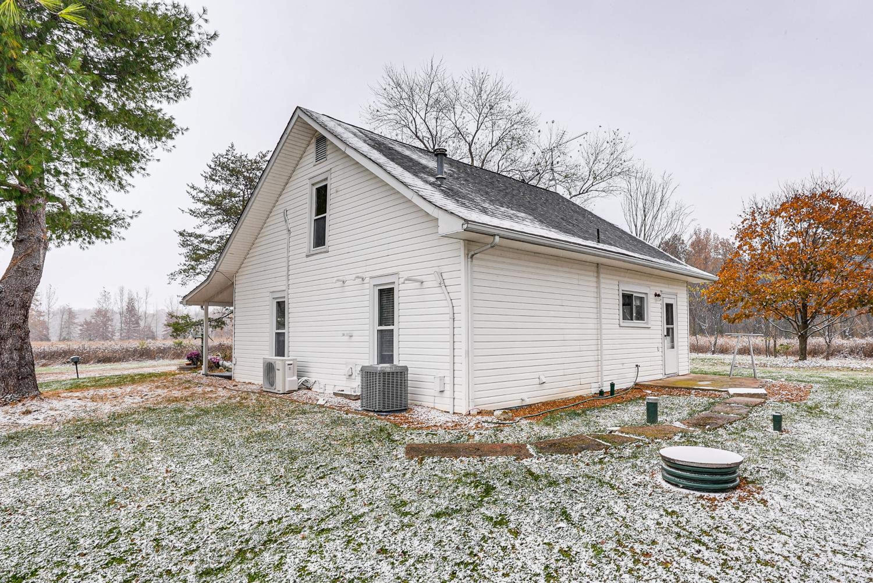 Pet-Friendly Home with River Access in Crothersville
