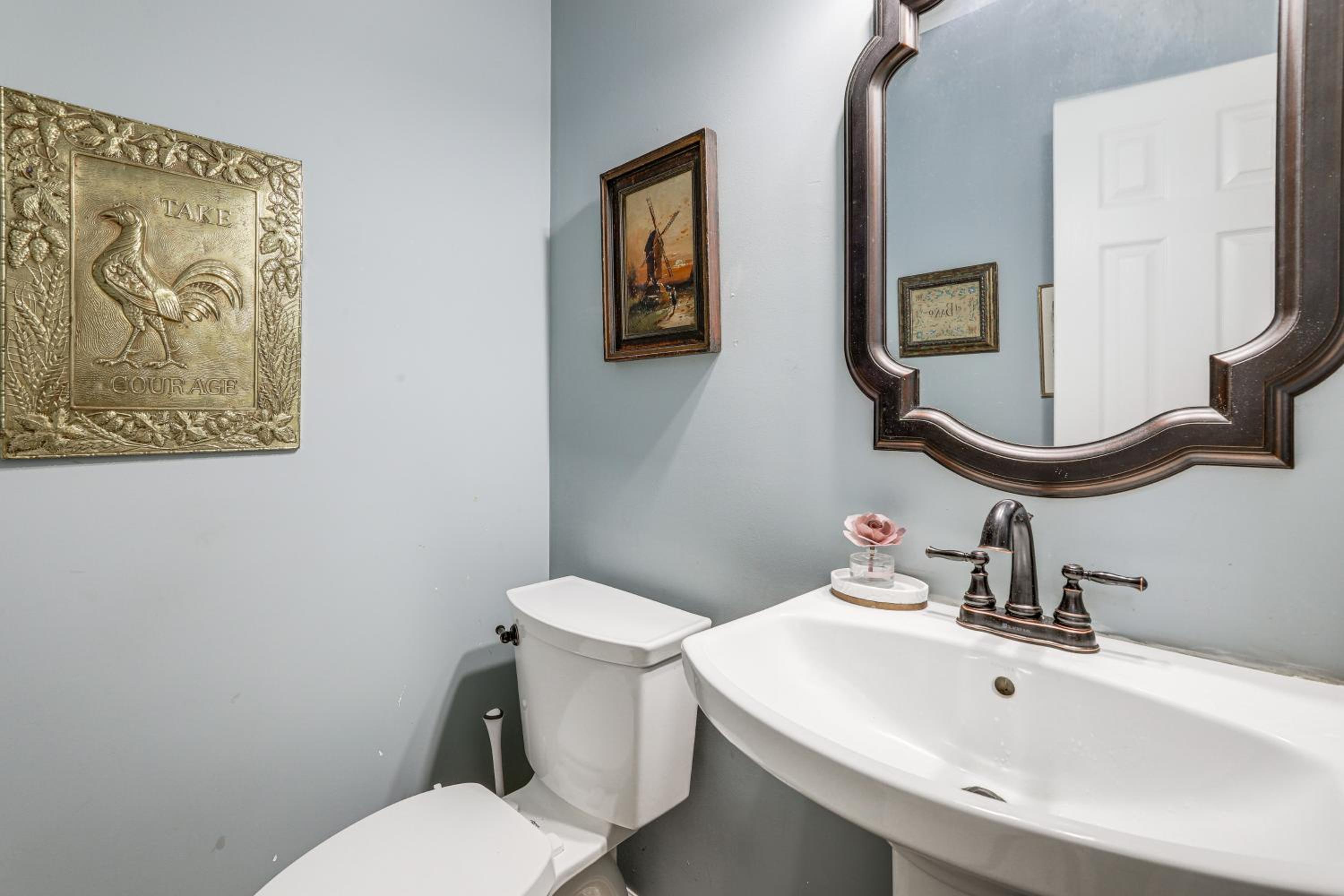 Walk to Trails Peaceful Family Home in Braselton