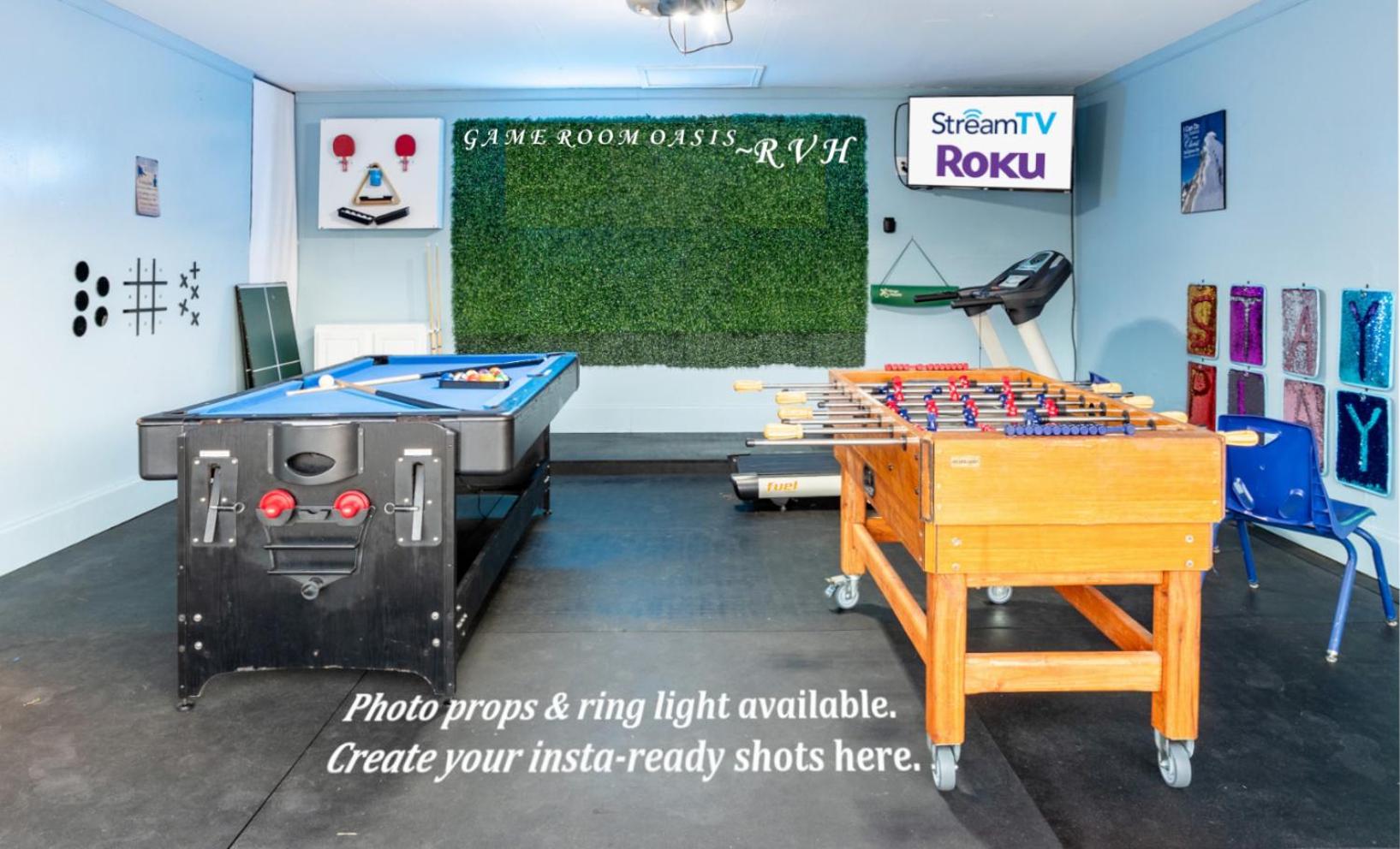 Ultimate Game Room Oasis for 12 - Private Patio - BBQ - 2 Kings - 6 TVs - Full-Body Massage Chair