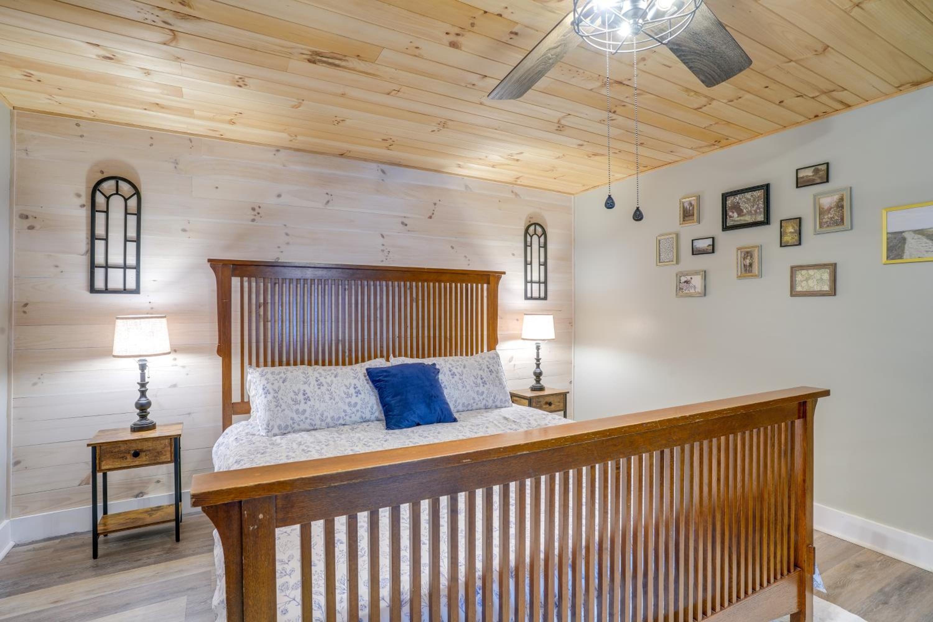 Tranquil Shenandoah Valley Retreat with Patio