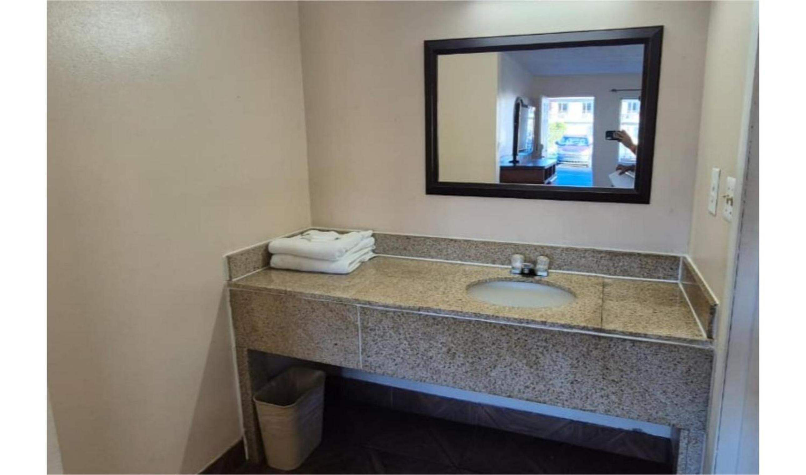Central Motel Kissimmee Near Disney World