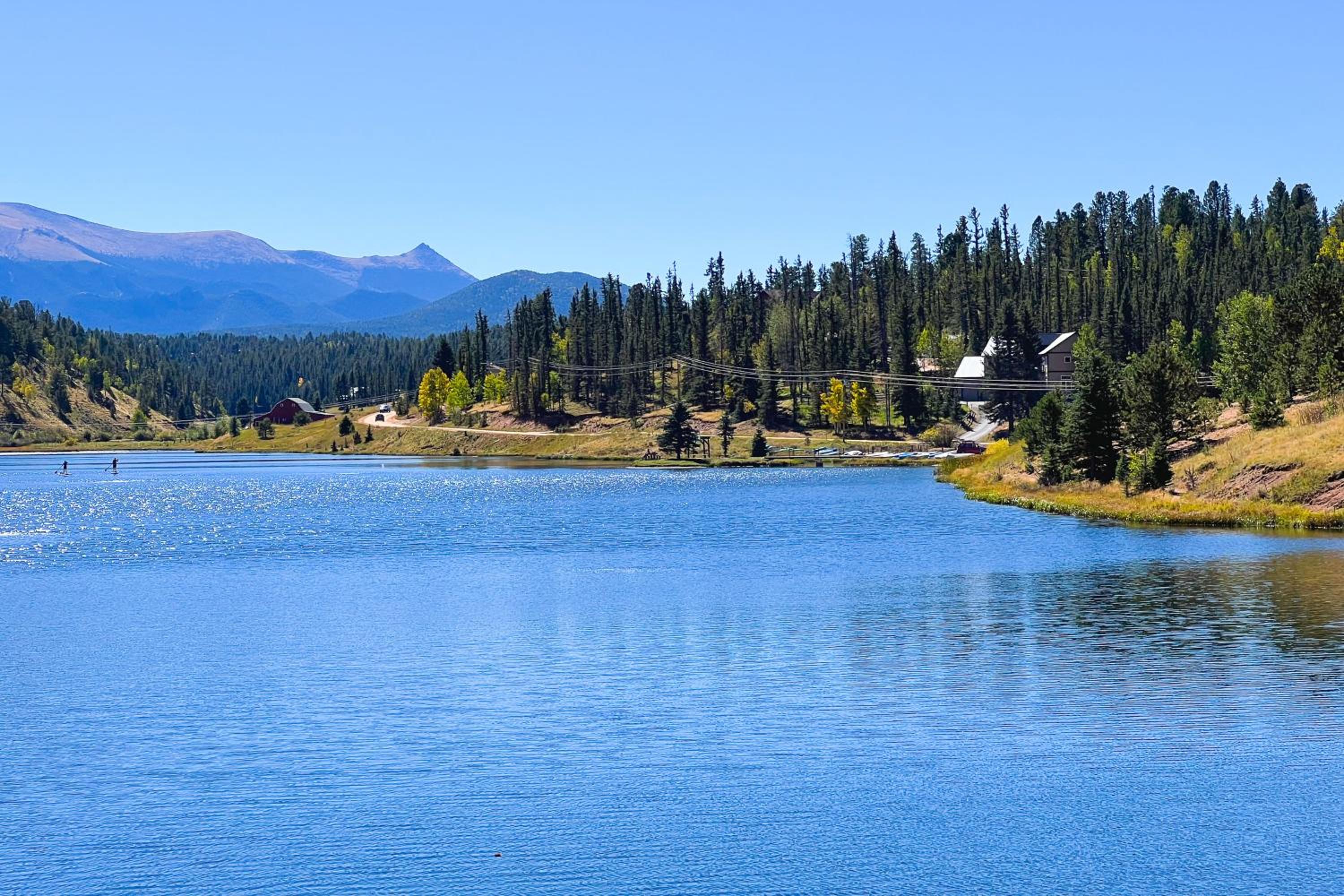 Close to Pike Natl Forest! Lake-View Family Cabin