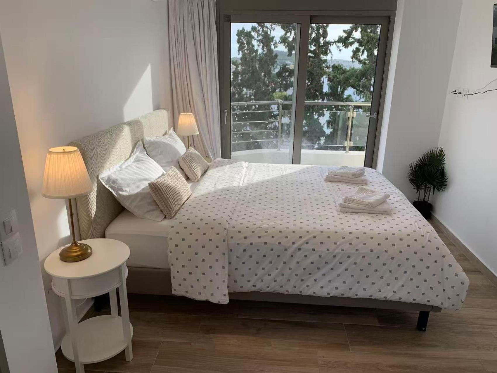 My Seaview & Beach home