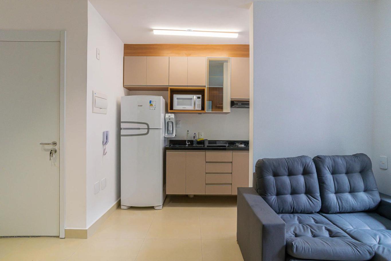 Apto com Garagem e Academia proximo ao Villa Lobos
