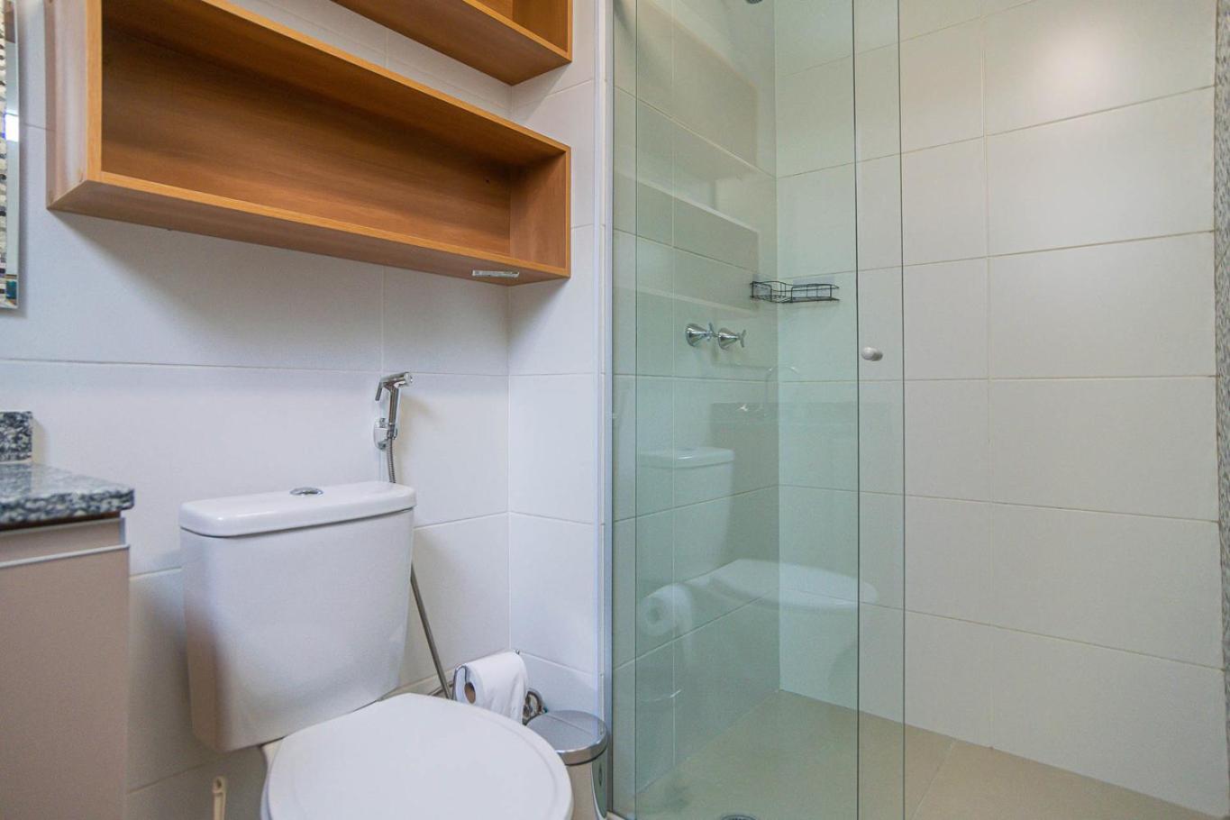Apto com Garagem e Academia proximo ao Villa Lobos