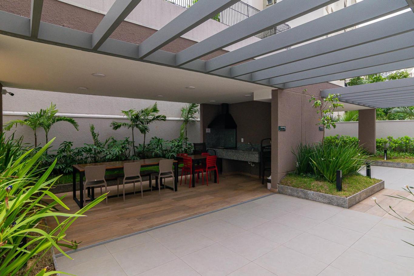 Apto com Garagem e Academia proximo ao Villa Lobos