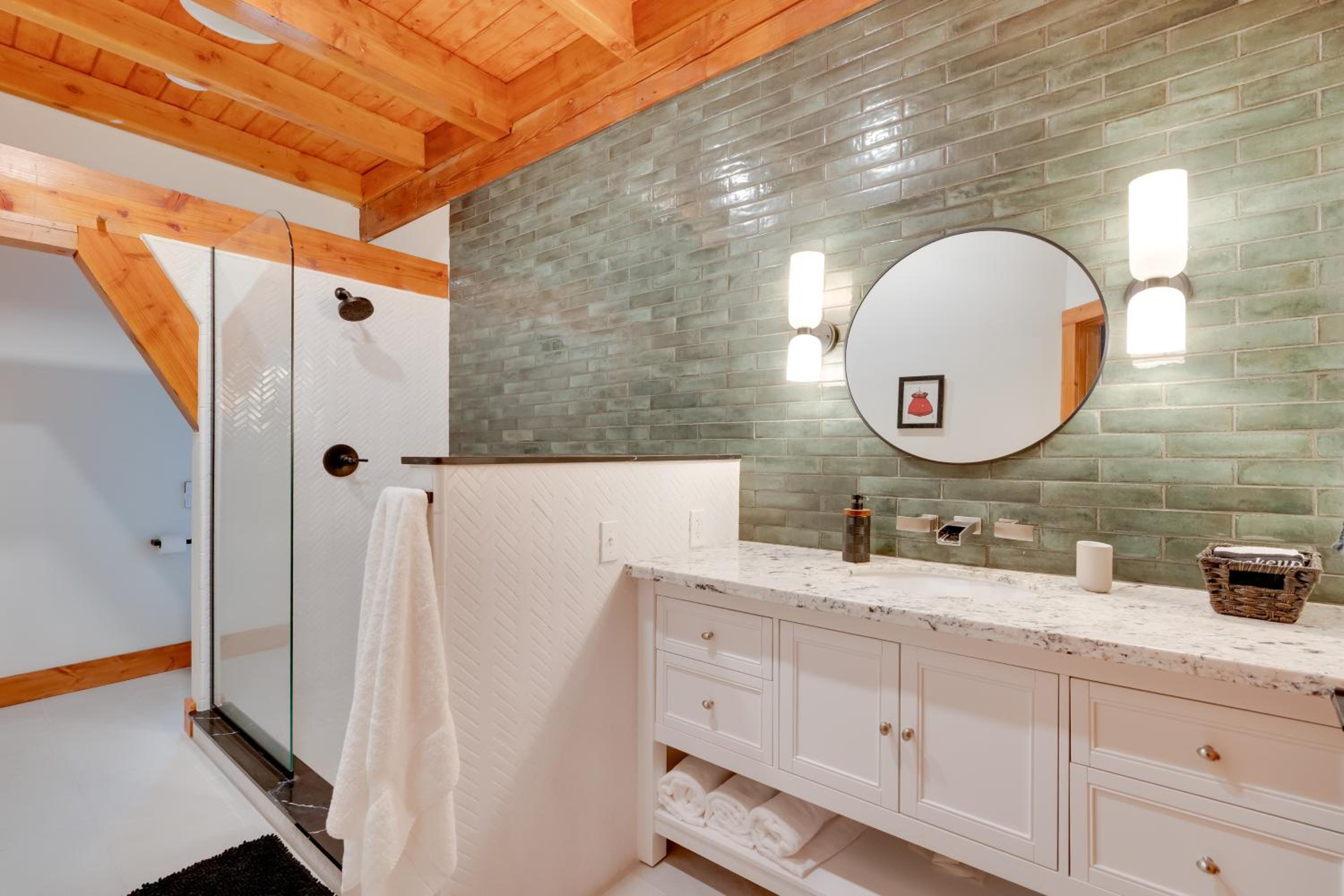 Big Groups Welcome! Mtn-View Onalaska Estate