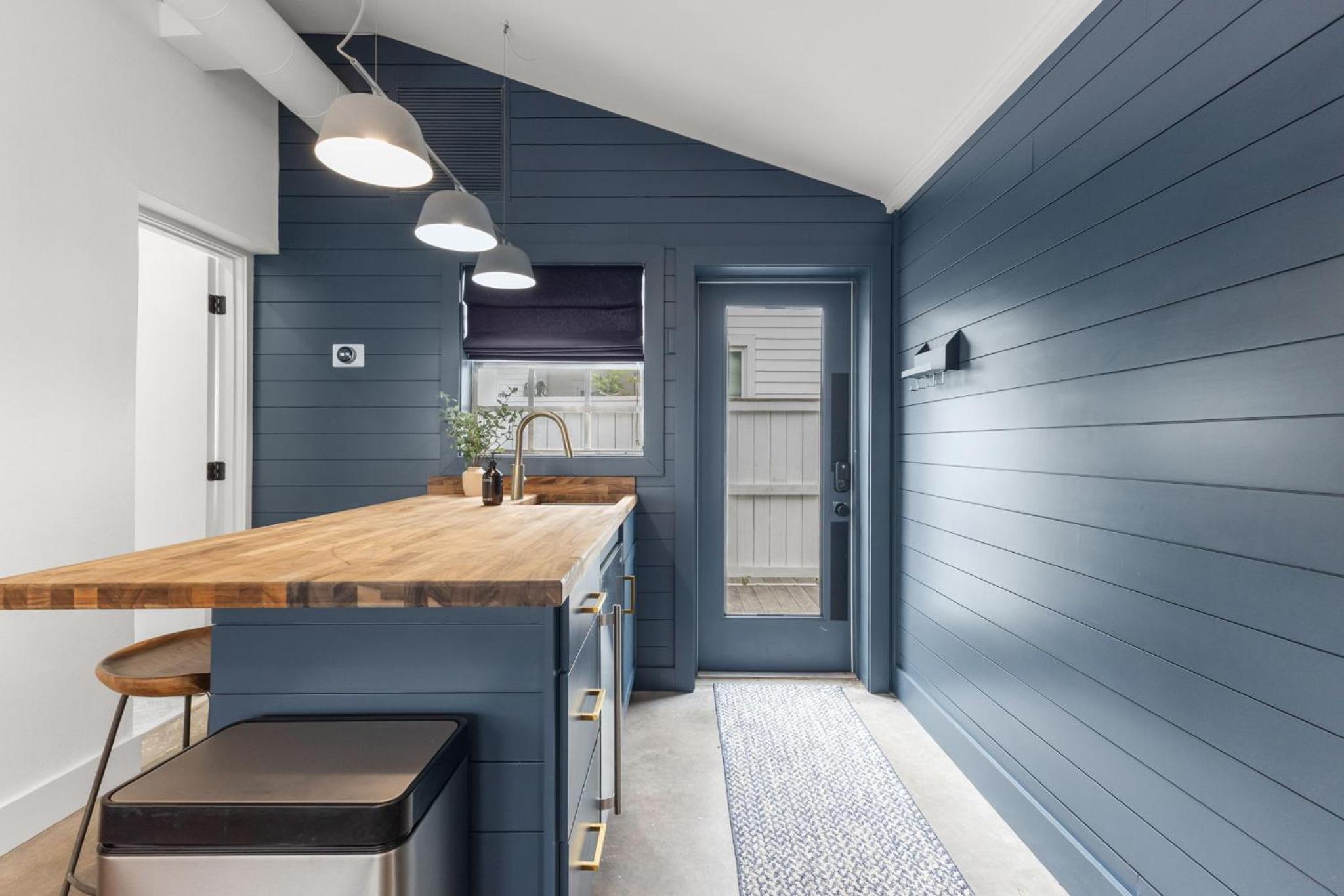 La Casita - Steps from 7th Ave