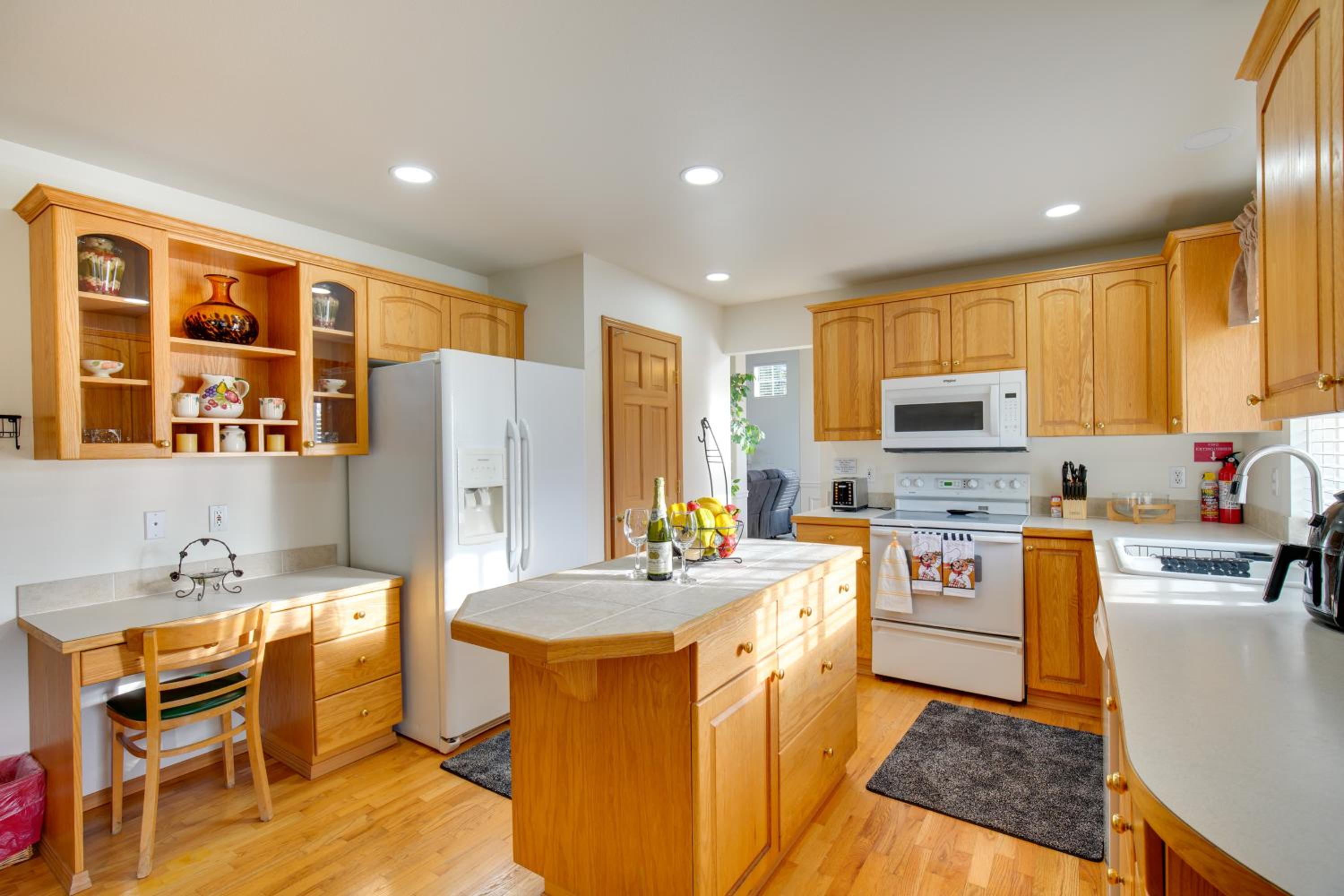 Spacious Home Less Than 2 Mi to Historic Downtown Sumner