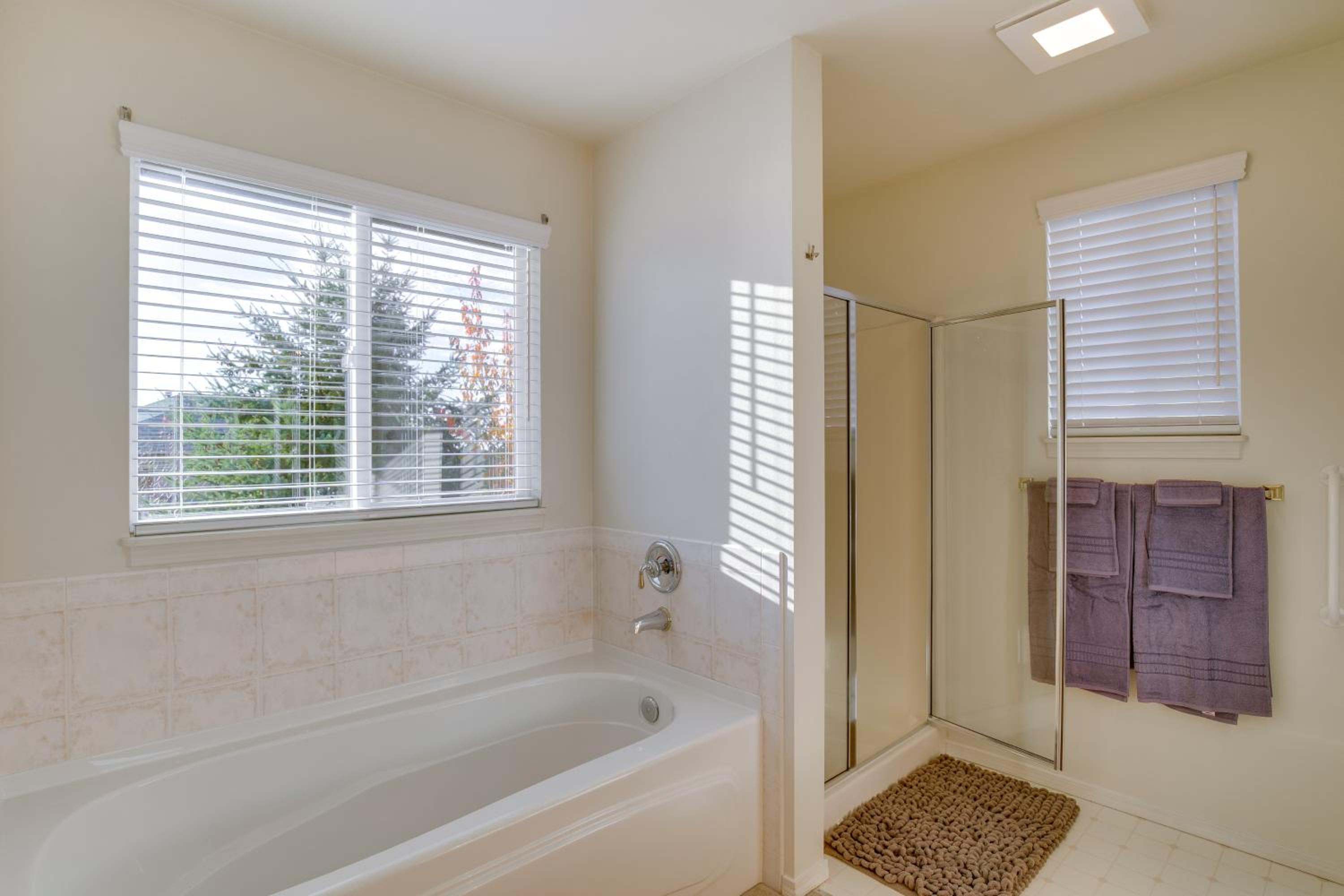 Spacious Home Less Than 2 Mi to Historic Downtown Sumner