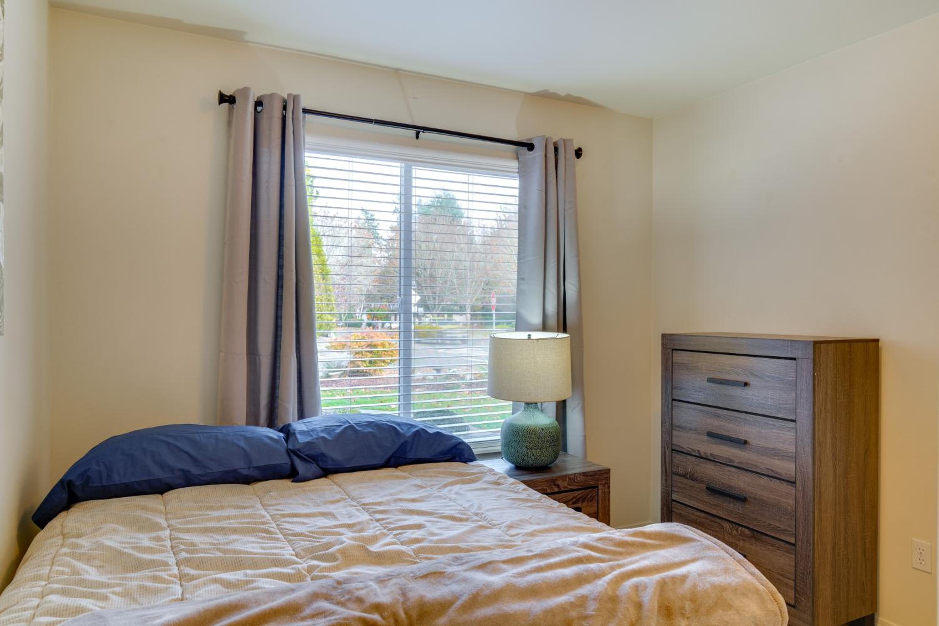 Spacious Home Less Than 2 Mi to Historic Downtown Sumner