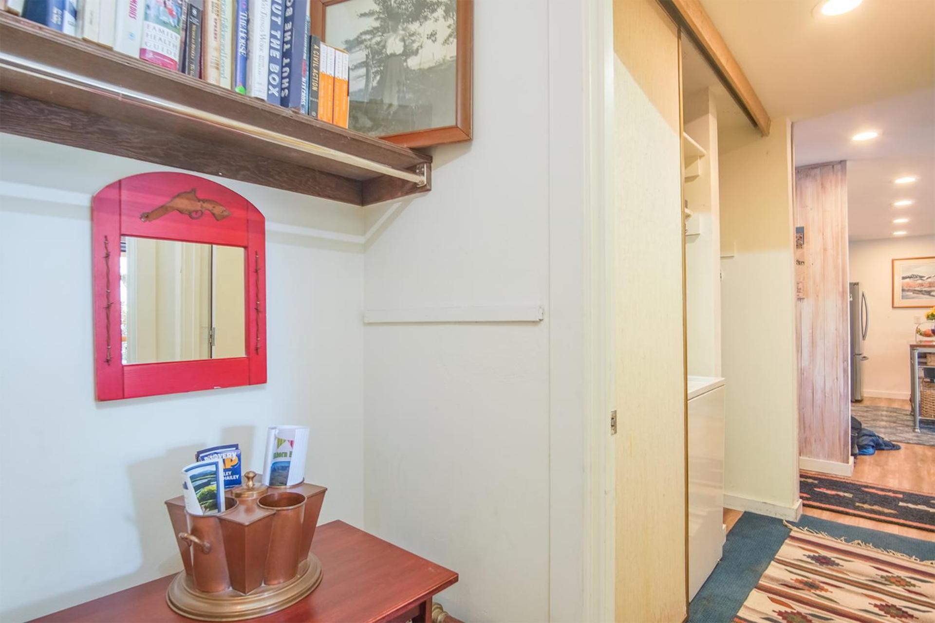 Bonne Vie Condo with Elkhorn Amenity Passes!