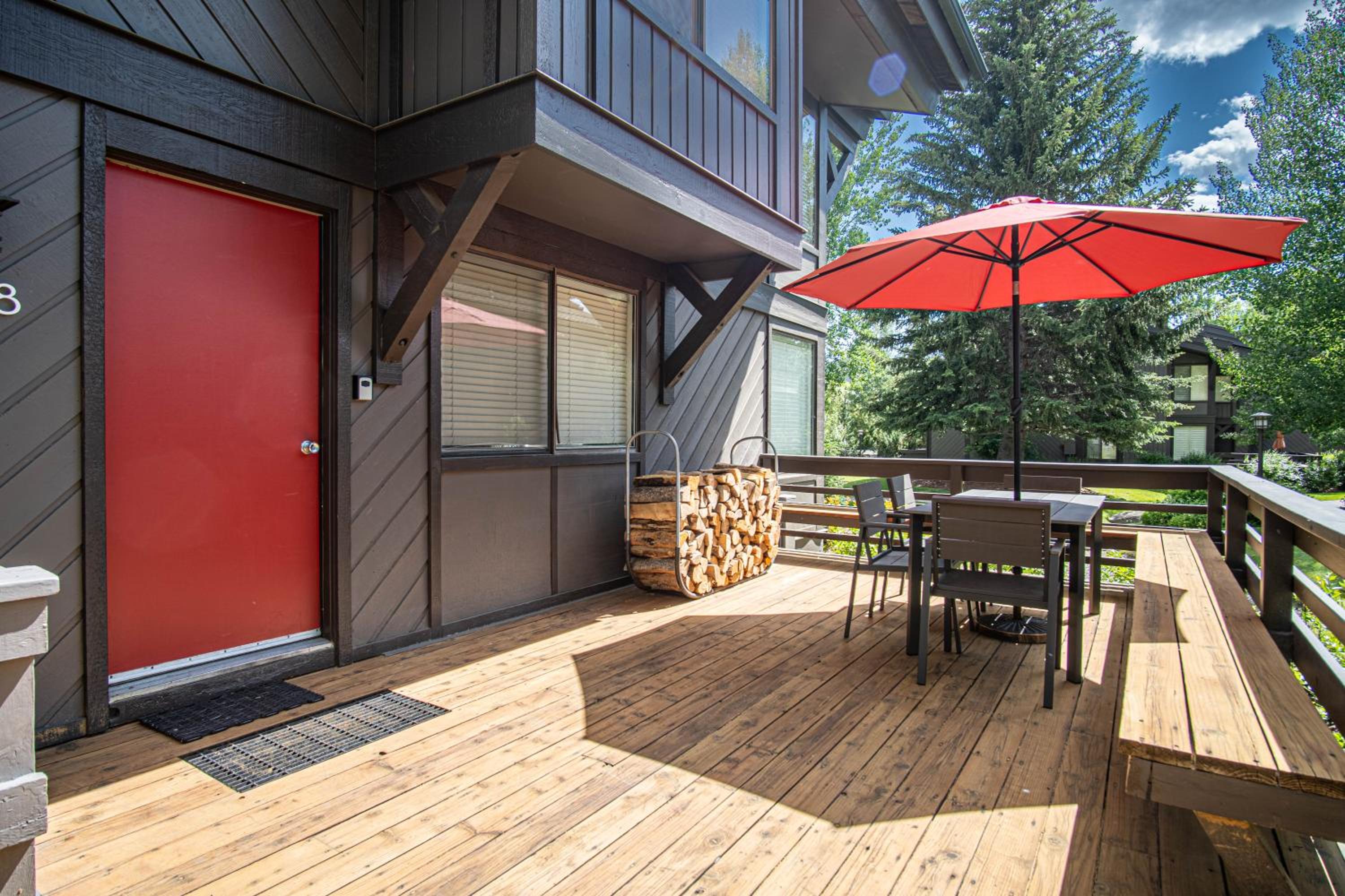 Villager Vacation Condo + SV Resort Amenities