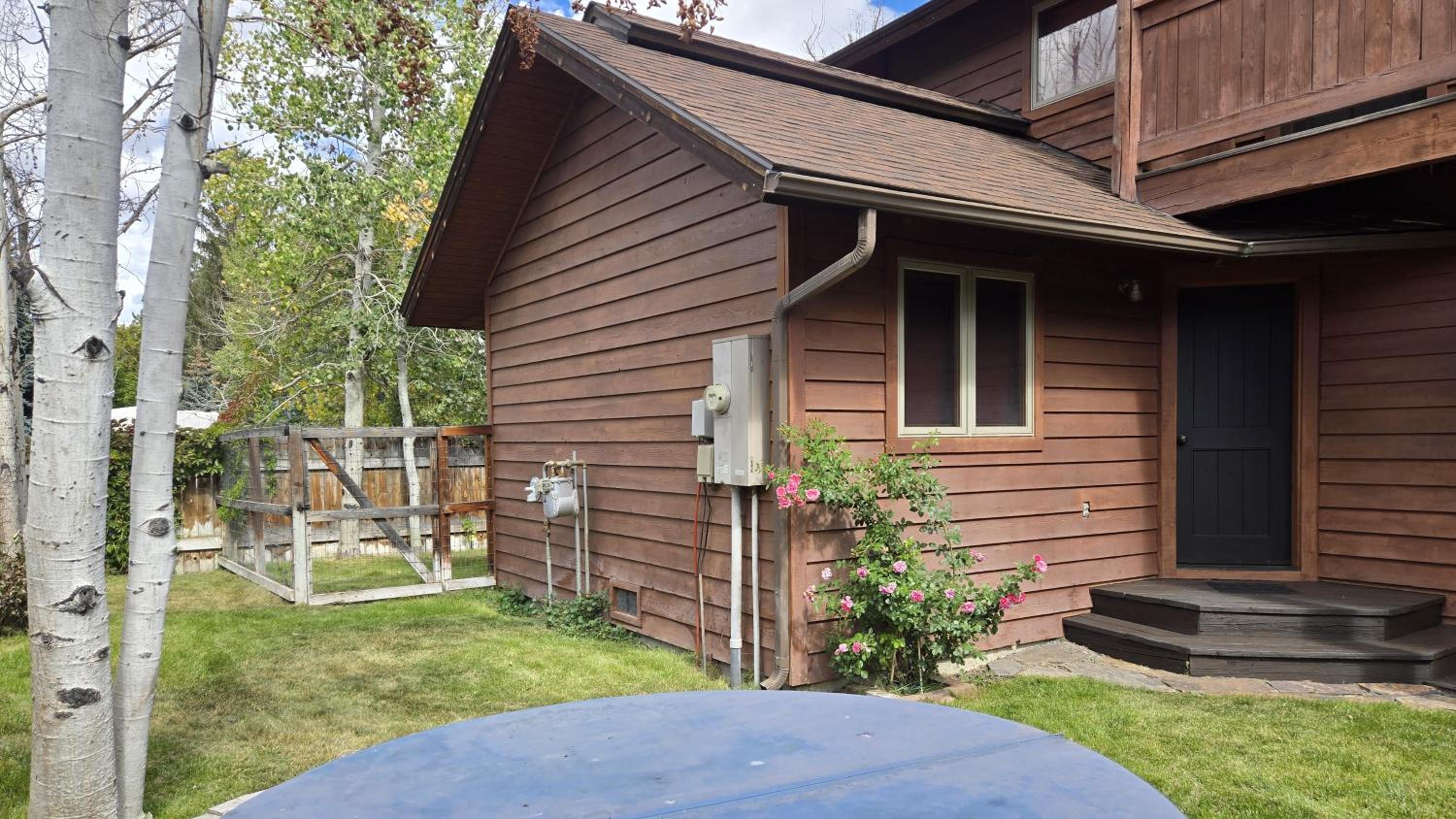 Creekside on Quigley - 3BD Private Home on trails + Hot Tub