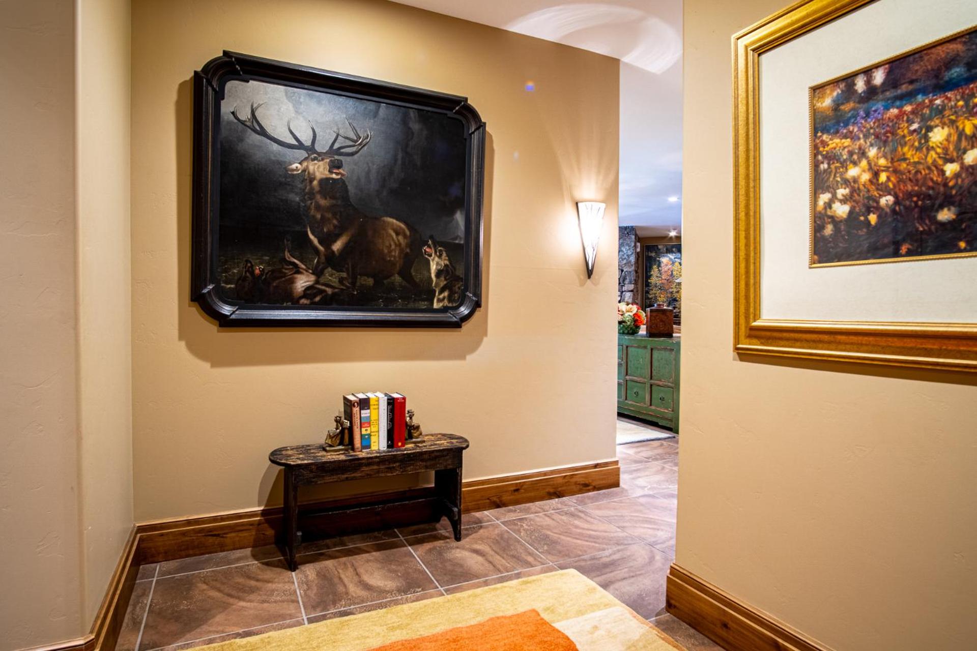 Lux Baldy Vista at Warm Springs Home + Hot Tub - Walk to SV Ski Lifts