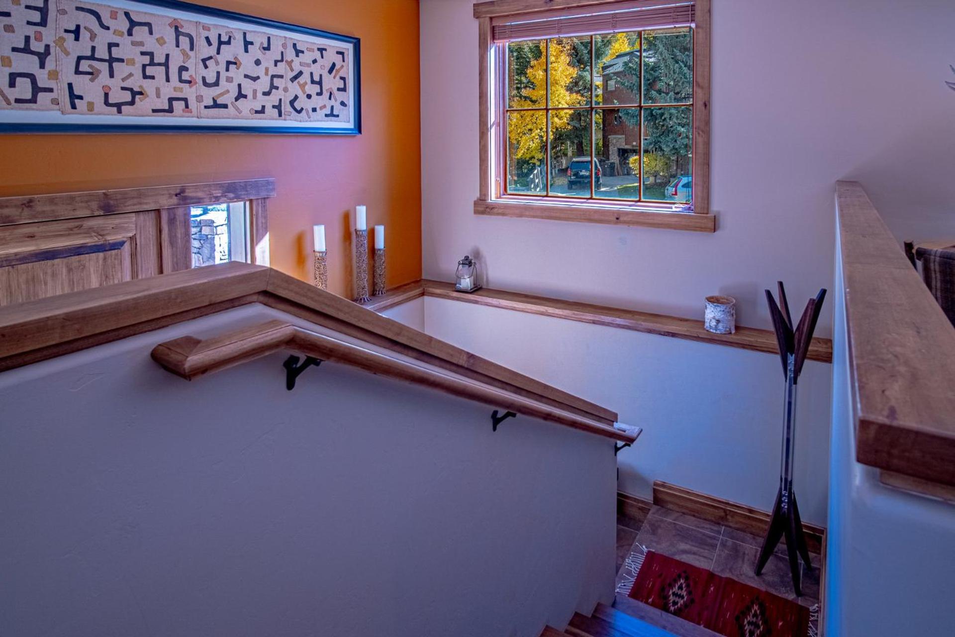 Lux Baldy Vista at Warm Springs Home + Hot Tub - Walk to SV Ski Lifts