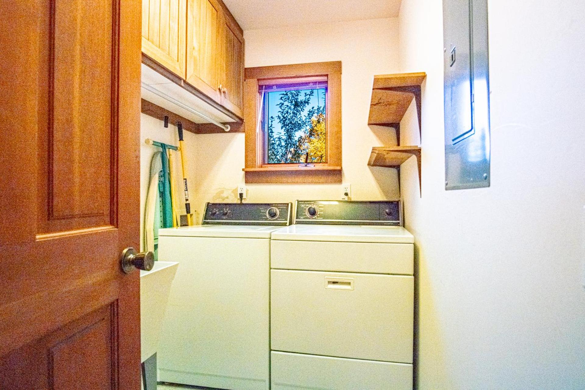 Creekside on Quigley - 3BD Private Home on trails + Hot Tub