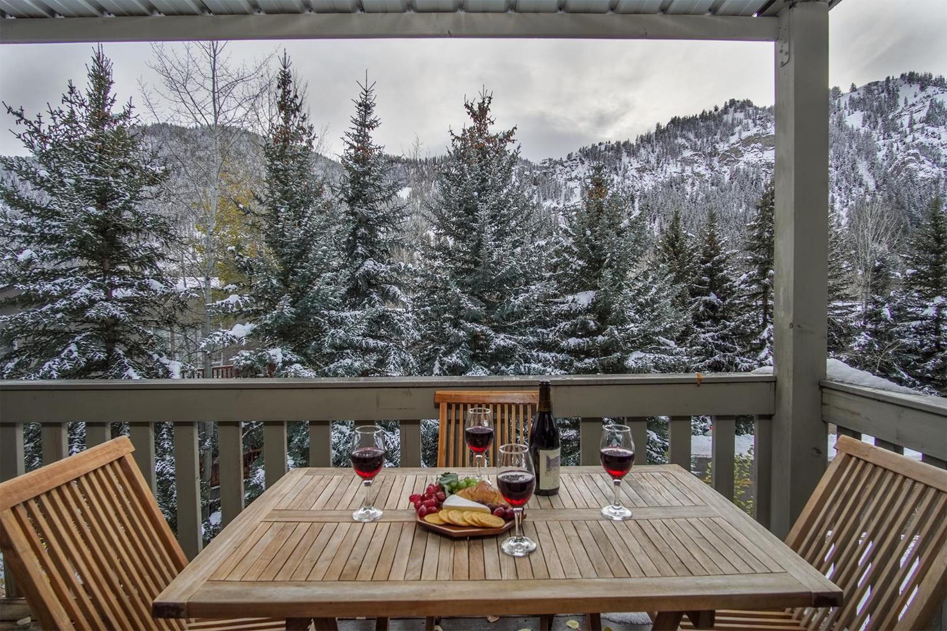 SV109 - Walk to Lifts & Town - Hot Tub & Pool