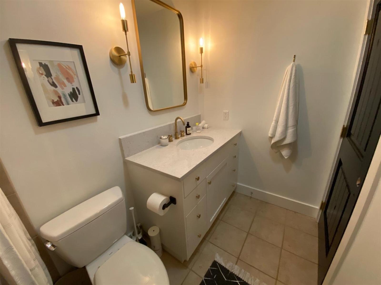 Andora Villa #123 Newly Remodeled 2 BR / 2Bath, Centrally Located, Close to Town Center