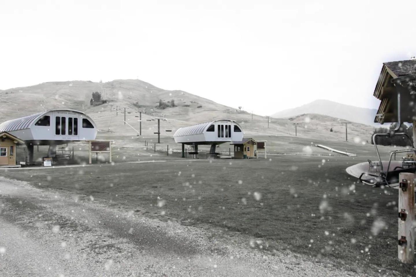 Bluff Condo + Free guest passes to Elkhorn Resort amenities included!