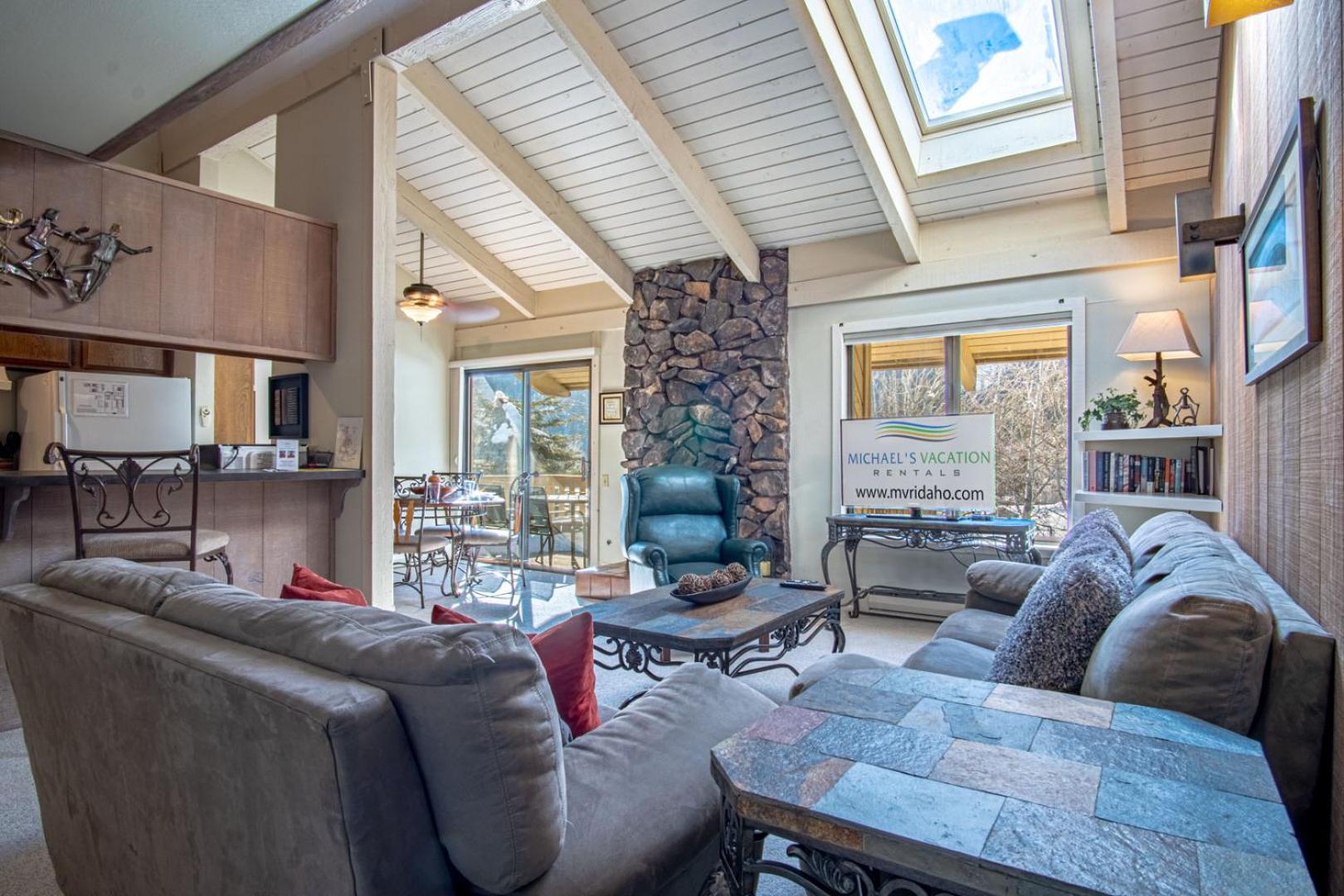 SV116 - Walk to Lifts & Town - Hot Tub & Pool