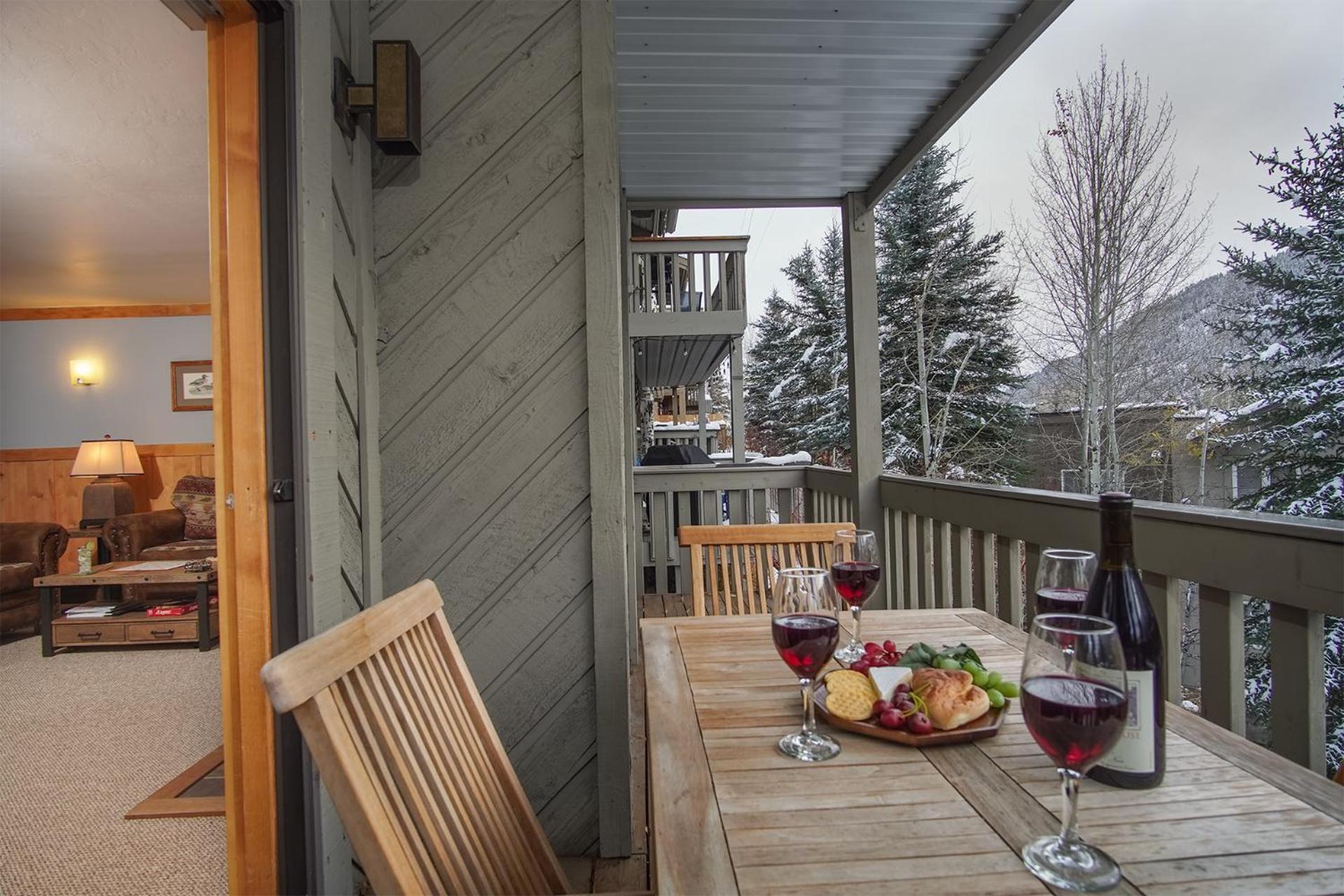 SV109 - Walk to Lifts & Town - Hot Tub & Pool