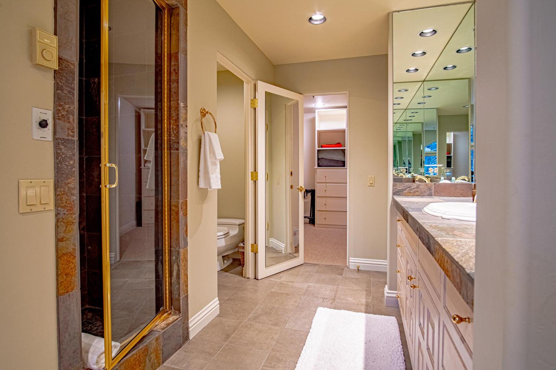 Trail Creek Treasure - Luxury 3BD nr SV Ski Lifts
