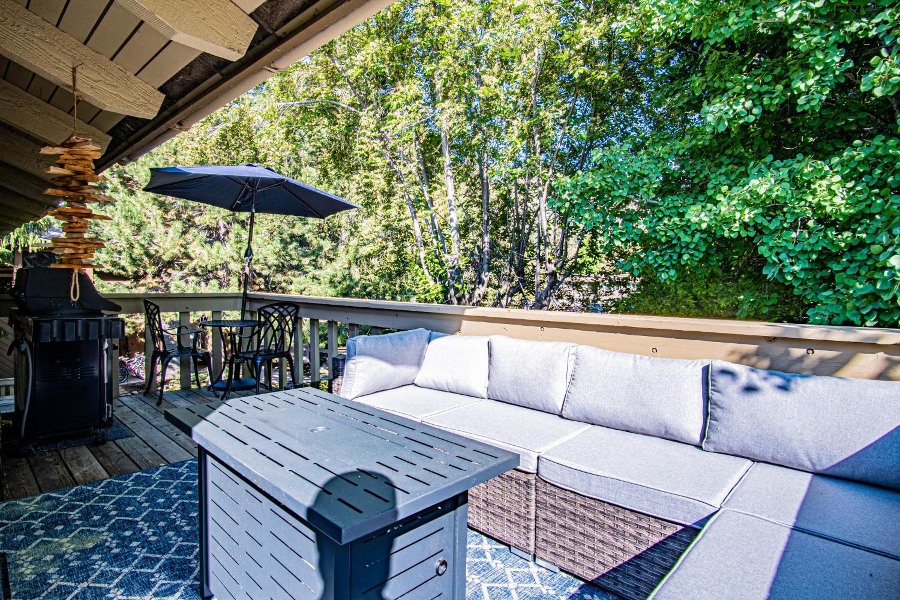 SV164 - Walk to Lifts & Town - Hot Tub & Pool