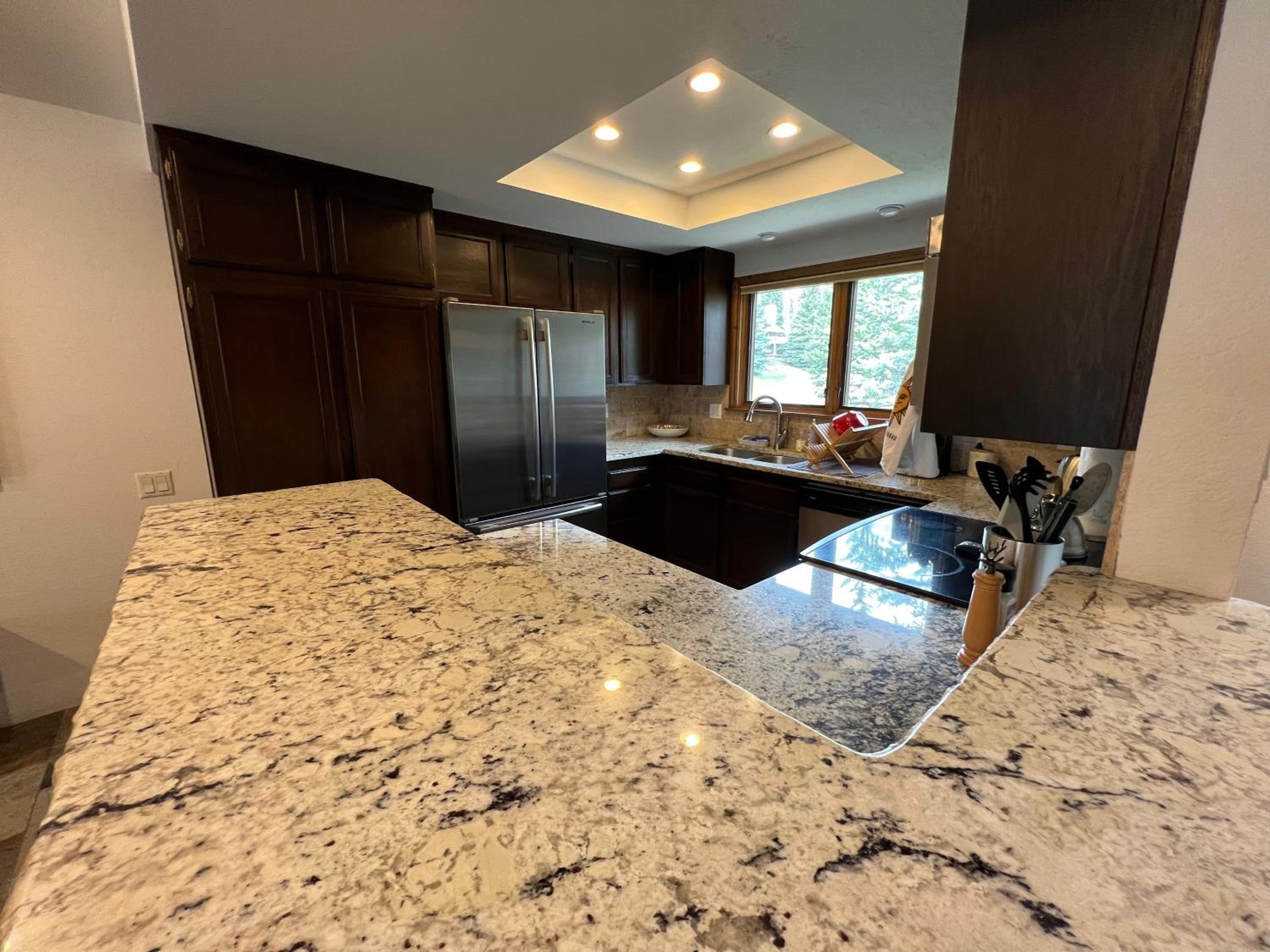 Ridge Condo - Modern Luxury Condo w/Resort Amenities
