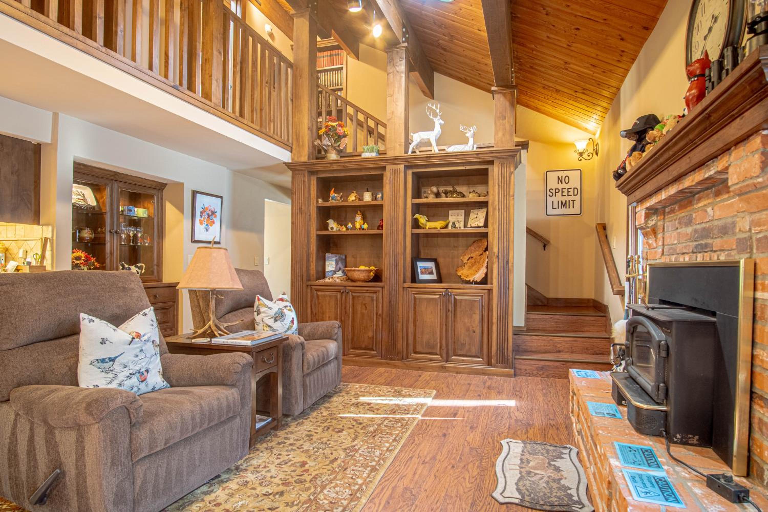 Chocolate Gulch Cabin - North of Ketchum